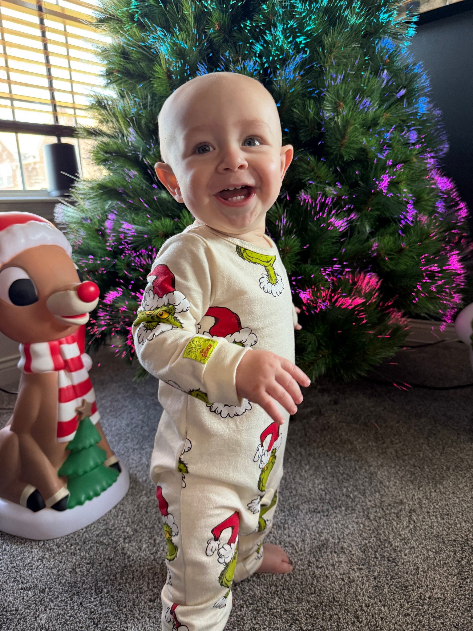 Holiday steal! This Baby Grinch romper is ONLY $10 at Walmart 😍🎄

#LTKItBag #LTKBaby #LTKHoliday