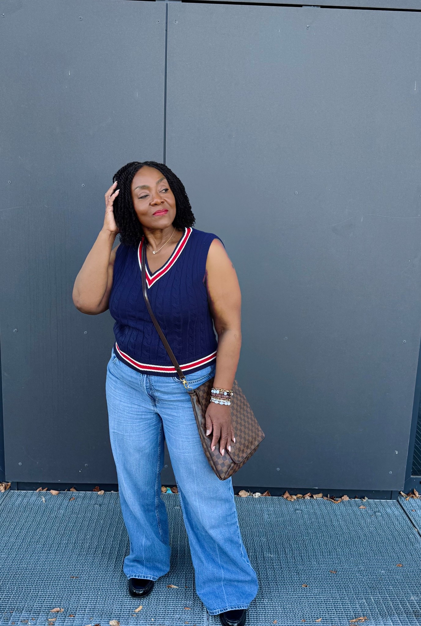 Sweater vest ootd🍂
•


#LTKcurves #LTKplussize #LTKeurope