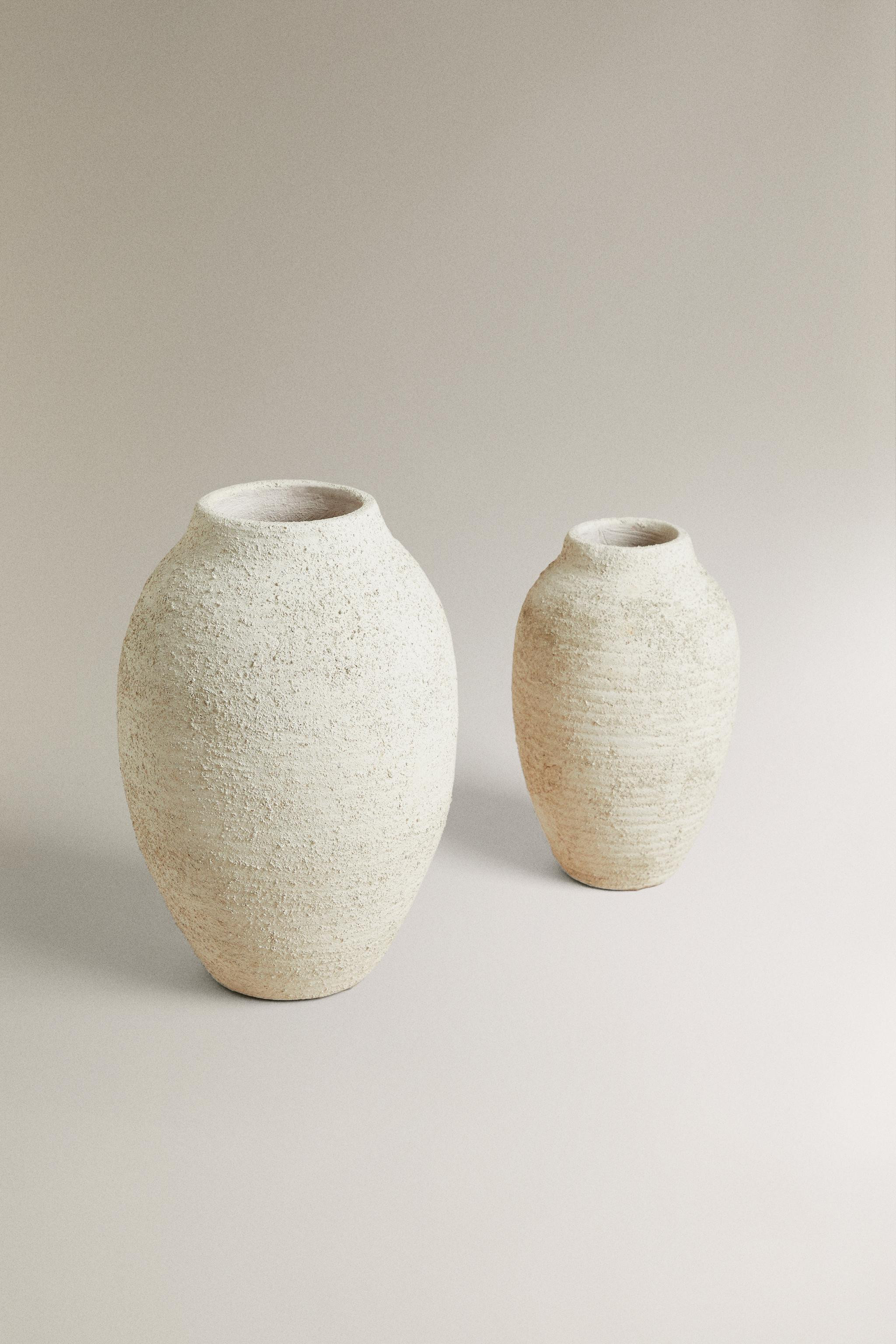 ROUGH-EFFECT CERAMIC VASE | Zara US