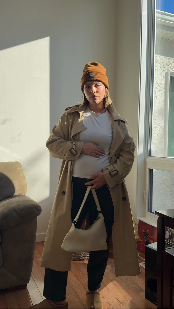 Fall maternity outfit idea for size 8 & 10 🫶🏻

Comment “ maternity” for details 

#size8 #size10 #pregnancyfashion #pregnancystyle #bumpstyle
