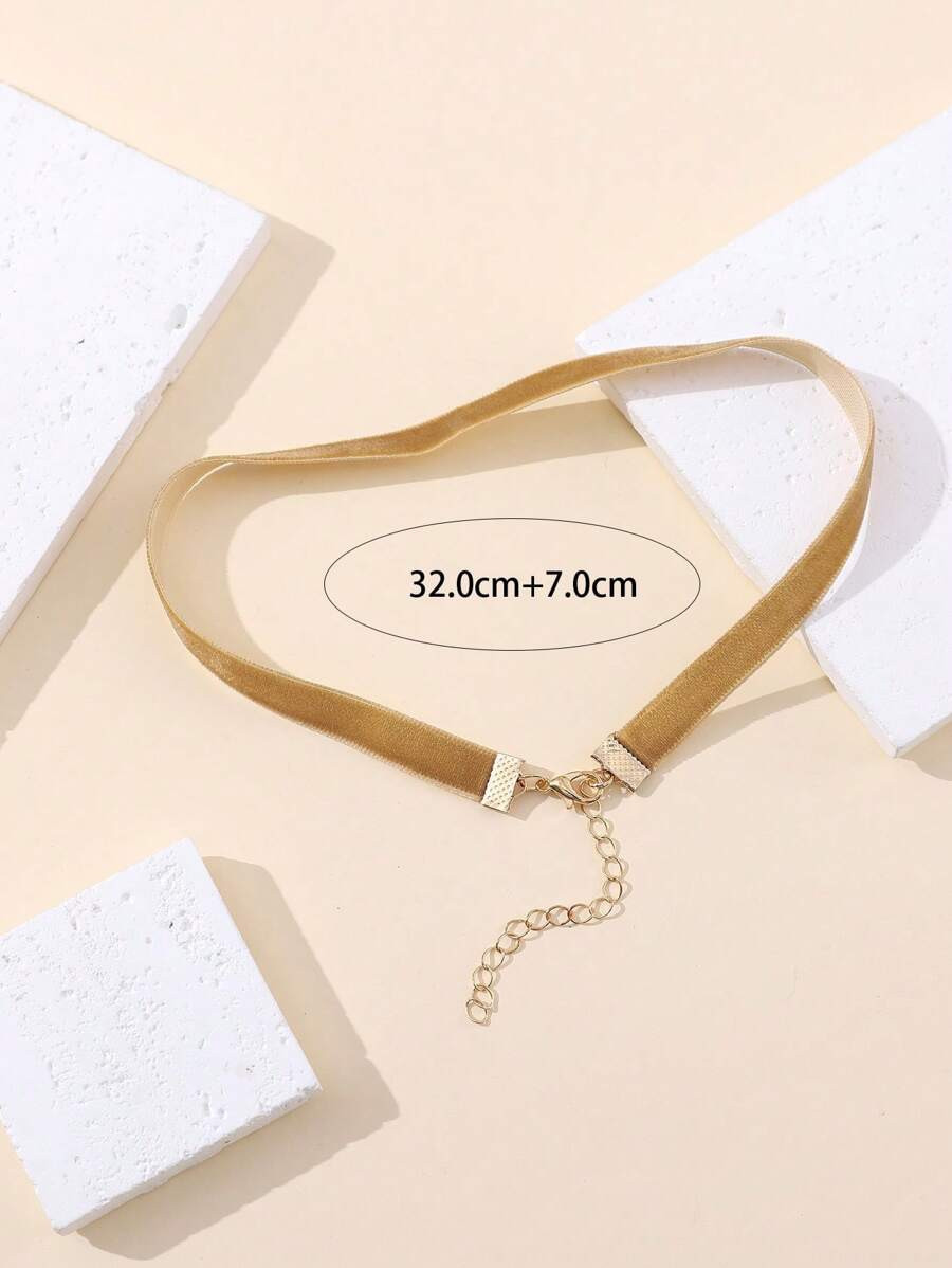 1pc Fashionable Pink Velvet Choker Necklace | SHEIN