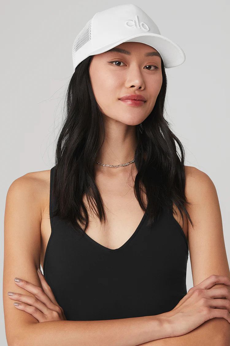 District Trucker Hat - Black | Alo Yoga (US)
