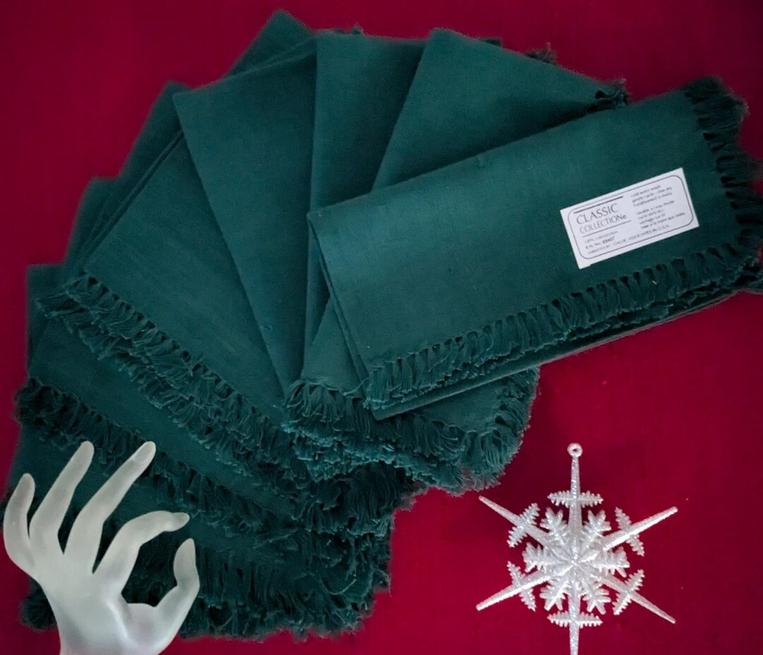 Christmas Kitsch Vintage Set 8 Charming Christmas Cloth Napkins Green Unused W/tags Perfect Condi... | Etsy (US)