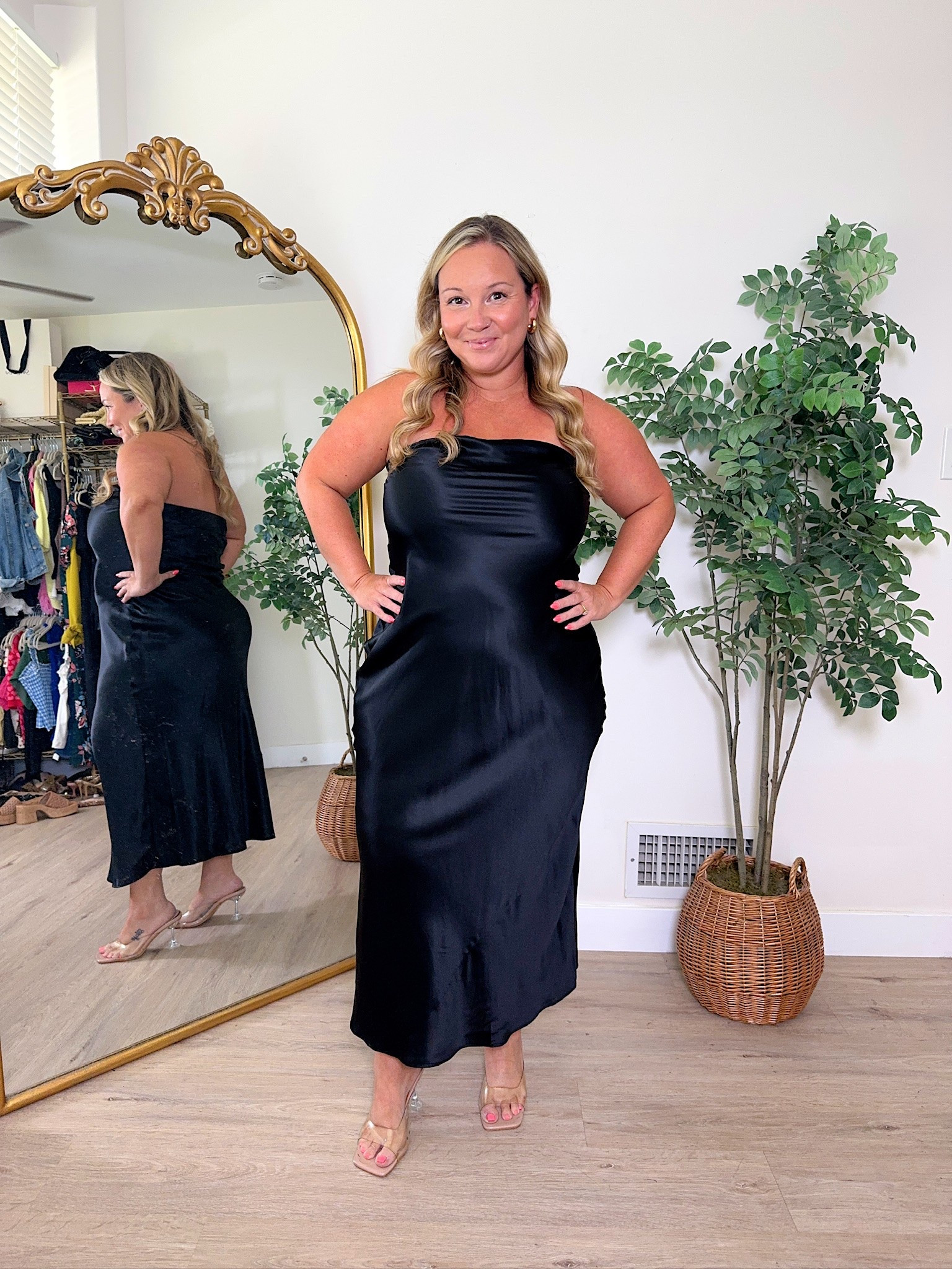 Dress from @Quince I am wearing a LARGE!!

Fall fashion, new arrivals, summer to fall, maxi dress, midi dress, sundress, Shelli Enright

#LTKOver40 #LTKMidsize #LTKPetite

#LTKMidsize #LTKPetite #LTKmomlife