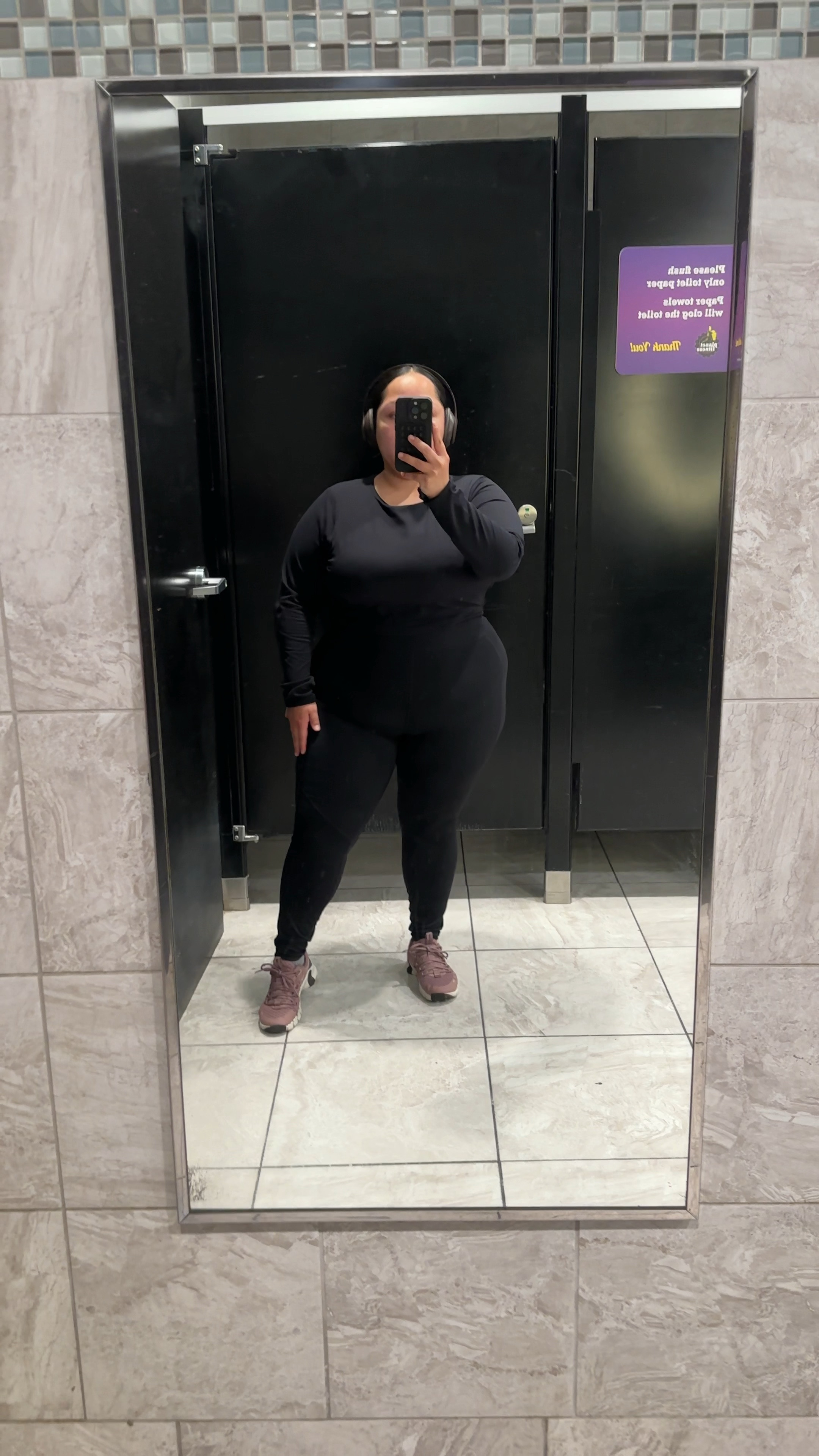 Workout set as a plus size girly 

Wearing size xxl, make sure to look at their size guide as they are a UK sizing 

#LTKFitness #LTKVideo