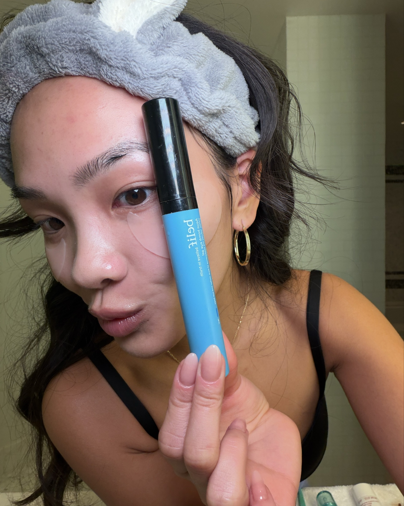 My fave skincare rn 😇

Skincare must haves, morning skincare routine, night time skincare routine, asian skincare, korean skincare

#LTKBeauty #LTKmorningroutine