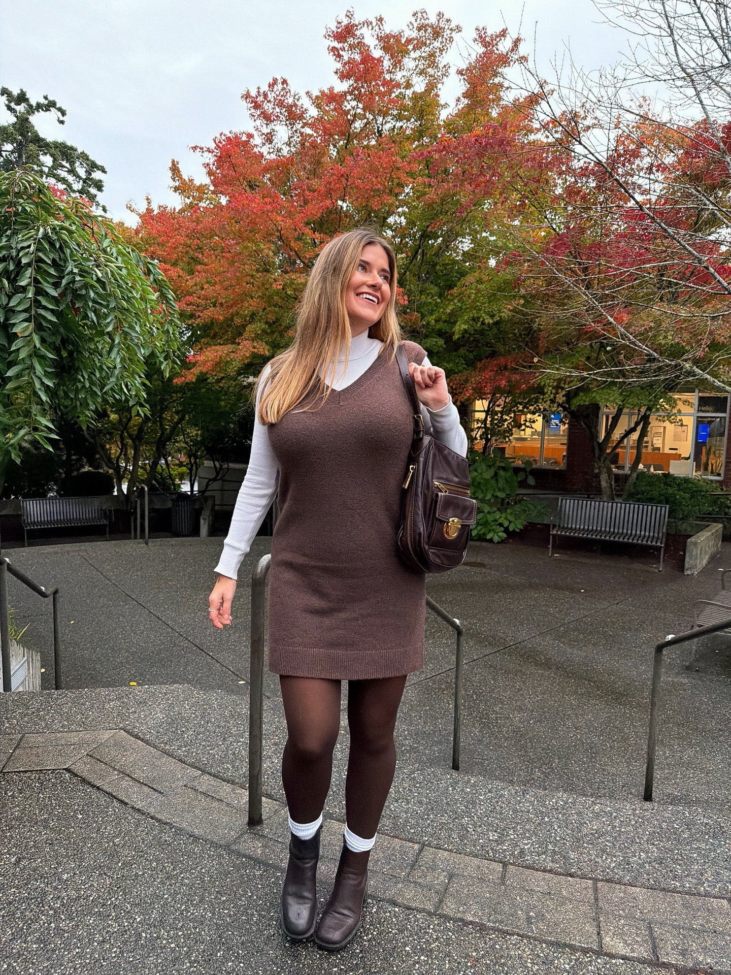 fall in seattle is unmatched🤎🍂
•
•
•
#seattle #seattlewa #seattlewashington #seattleblogger #seattleblog #seattlegirl #seattleliving #seattlelife #westseattle #thingstodoinseattle #pnw #pnwlife #autumn #fall #fallishere #falloutfit #fallinspo #seattlecoffee

#LTKSaleAlert #LTKSeasonal #LTKFindsUnder50