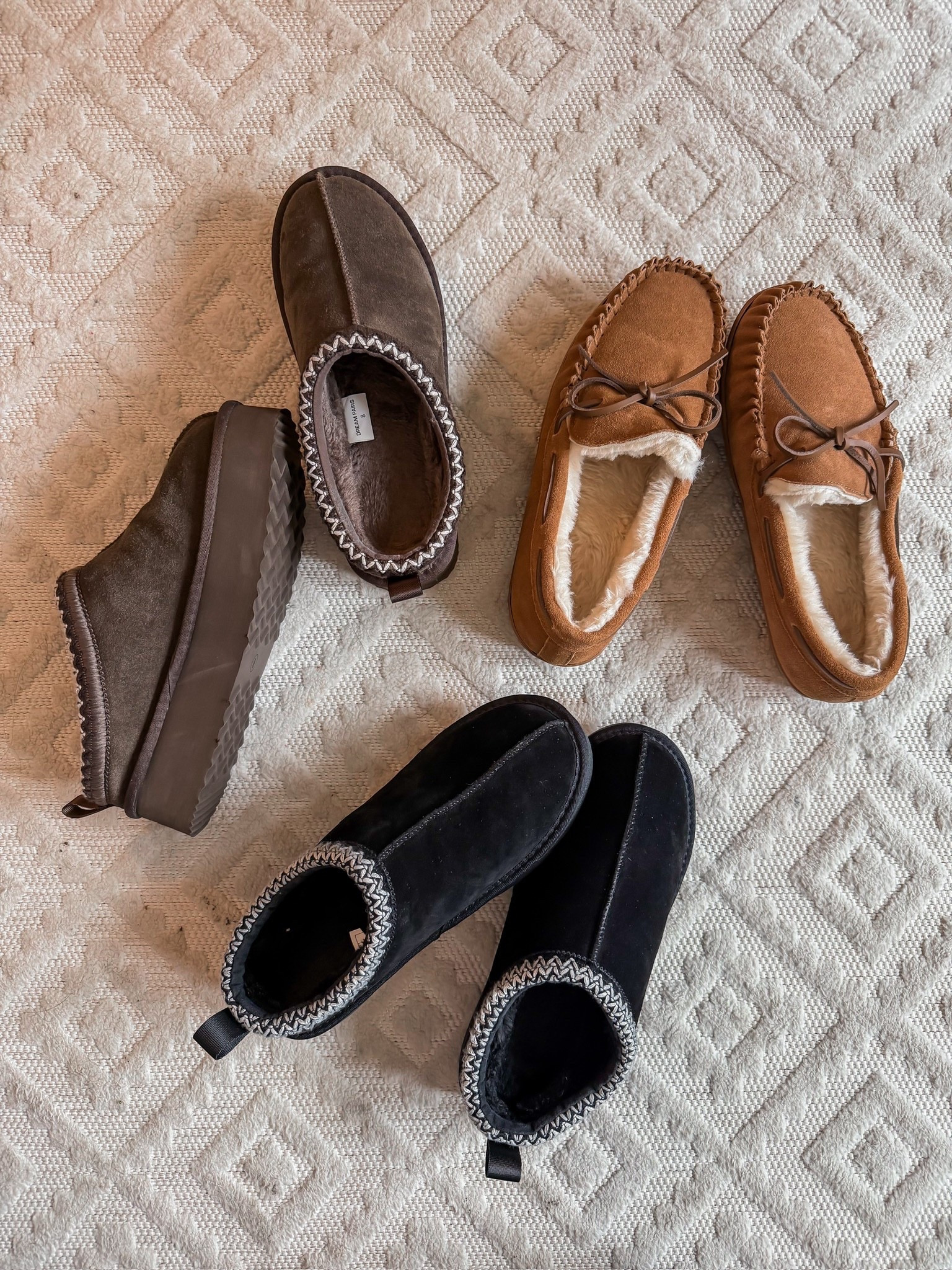 Gift ideas for her - ugg look for less slippers from Amazon 

#LTKHoliday #LTKGiftGuide