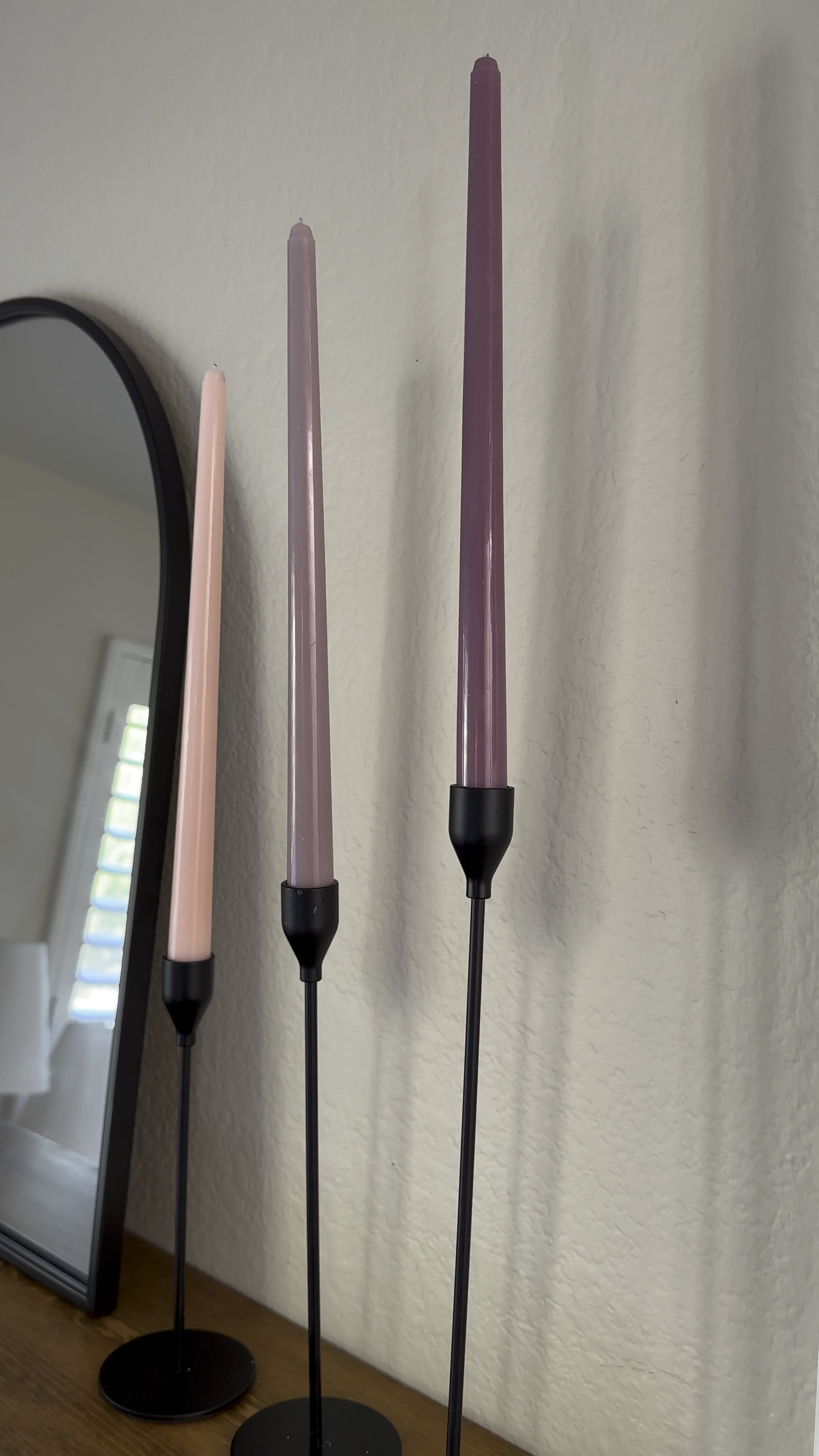 Taper candles for Valentine’s Day!

Purple taper candles. Pink taper candles.

#LTKHome #LTKSeasonal