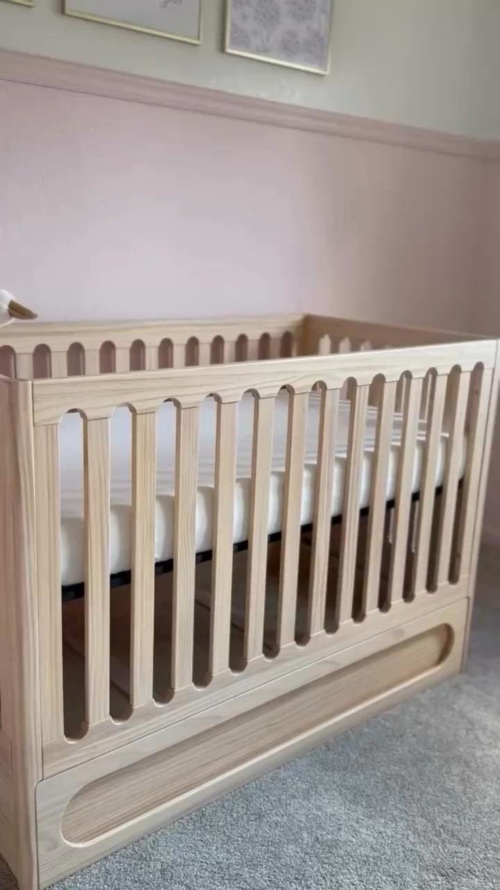 Creating a nursery that’s both cozy and functional was the goal, and I love how it all came together. 🤍 So excited for my sister to make so many sweet memories here.

Comment CRIB for the link - the coolest thing about this @hushcrib is it’s not only for storage, but this extra drawer below can be used as an extra little sleep space! 

https://on.ltk.com/+KajrjlBtBadBAkME_enzhQ
 #NurseryDecor #HomeInspo #hushcrib