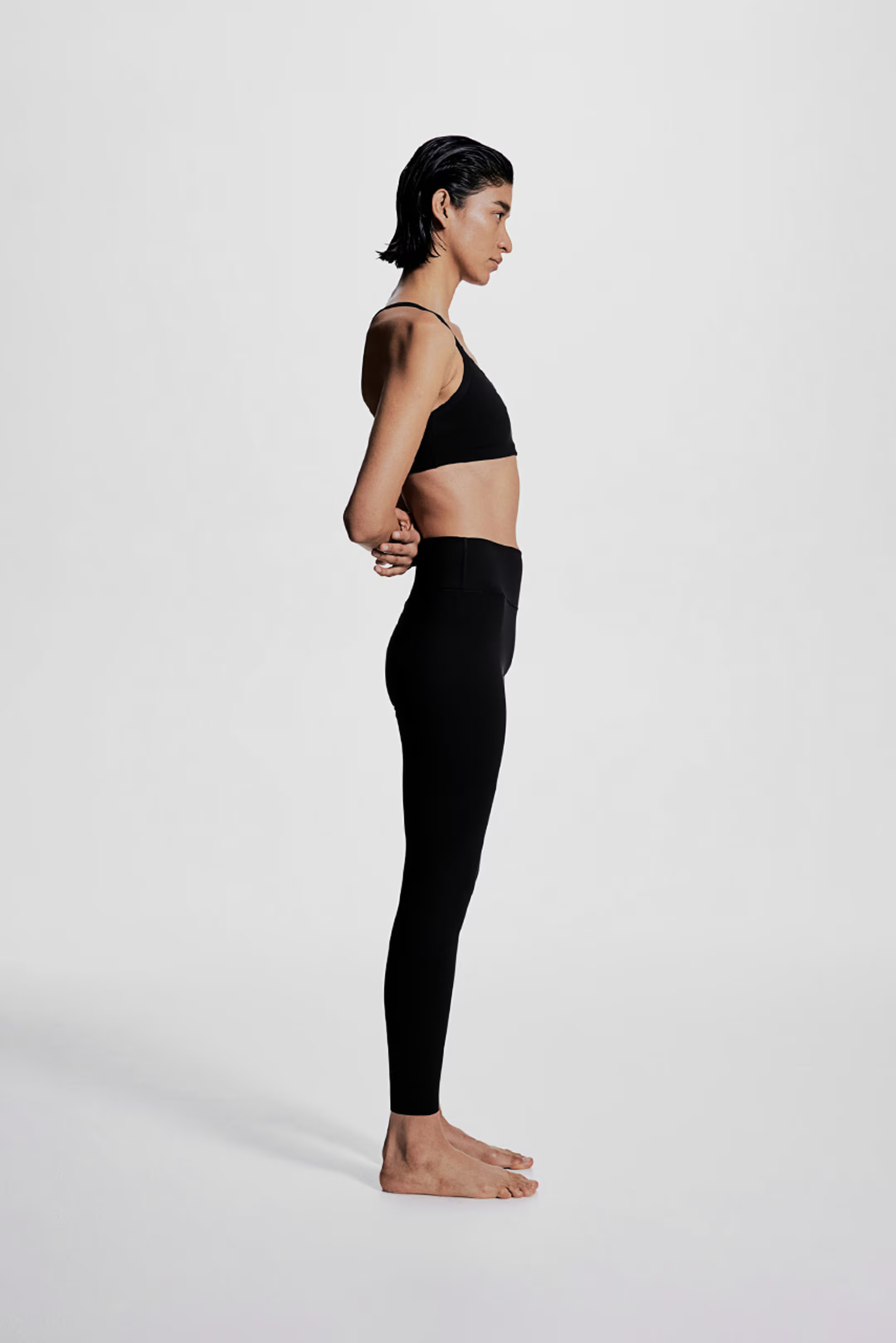 Sport-BH mit SoftMove™ Medium Support | H&M (DE, AT, CH, NL, FI)