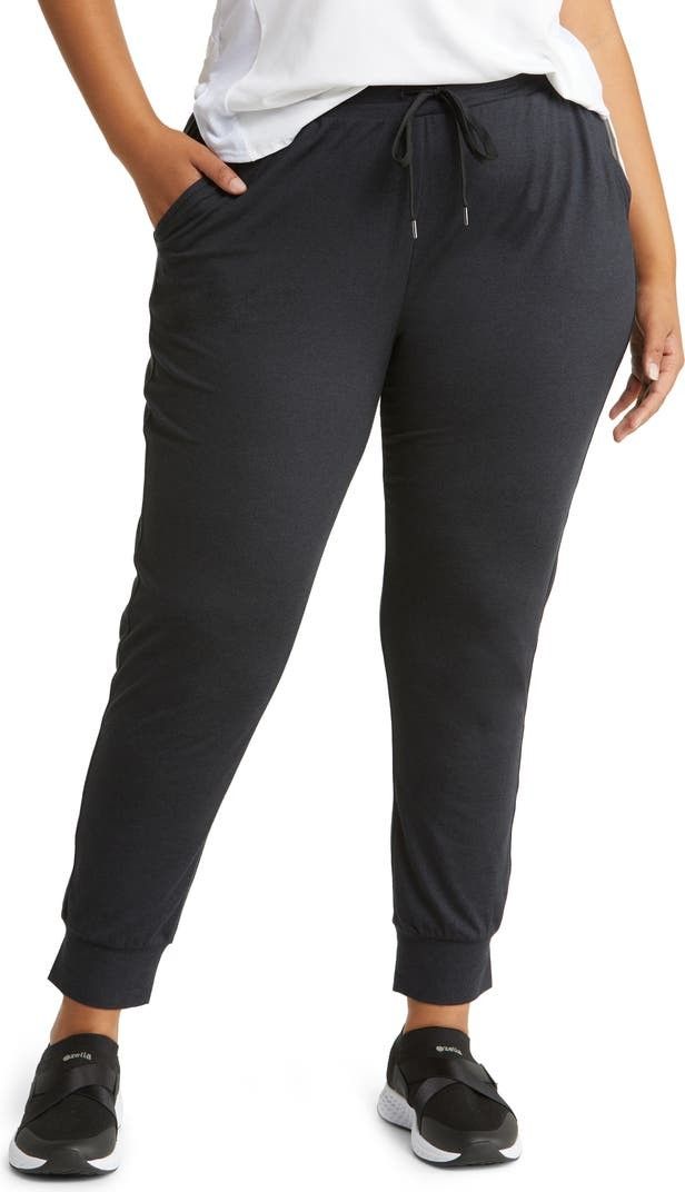 Zella Restore Soft Plus Size Pocket Joggers | Nordstrom | Nordstrom