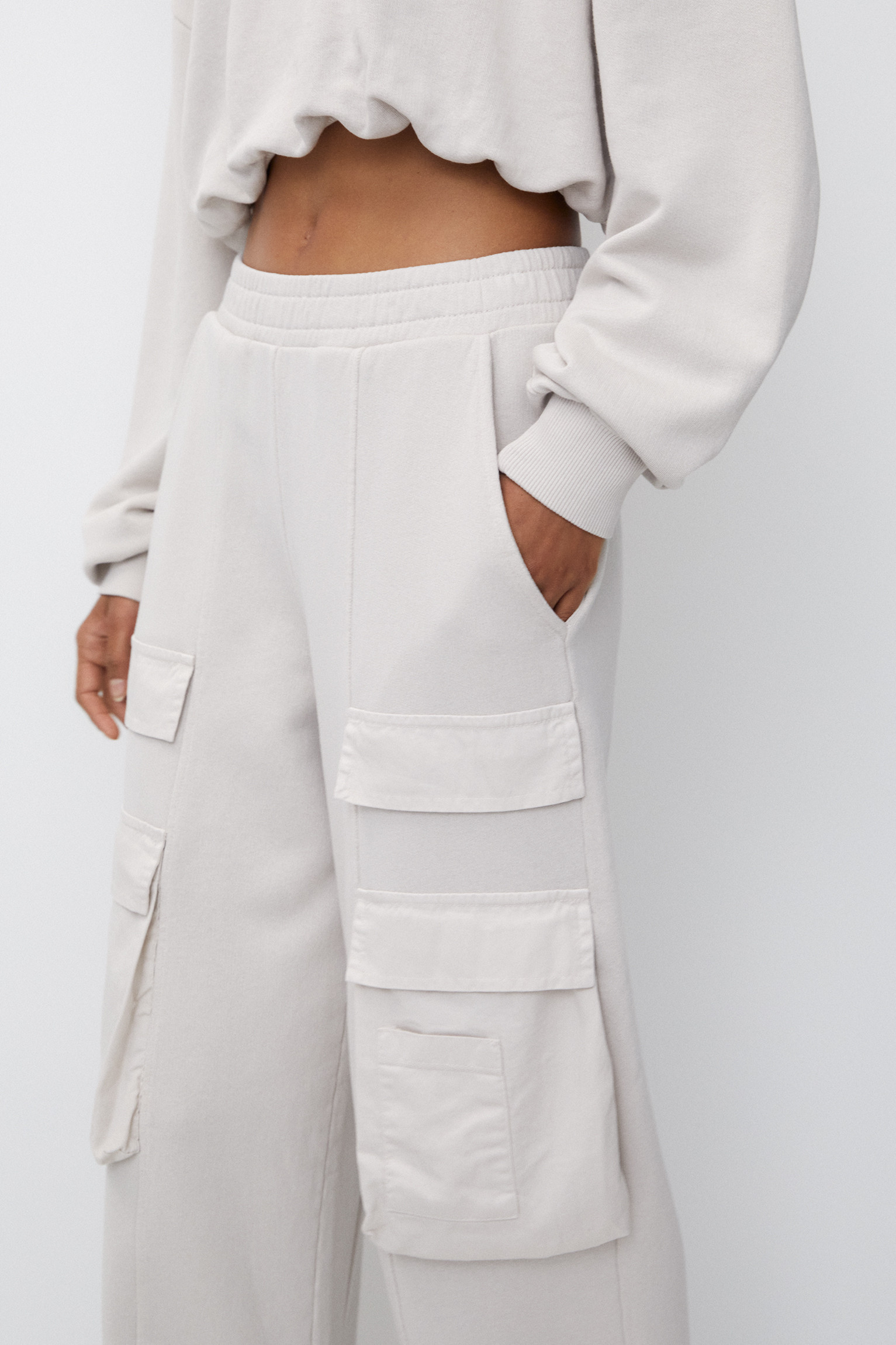 Cargo jogger trousers | PULL and BEAR UK