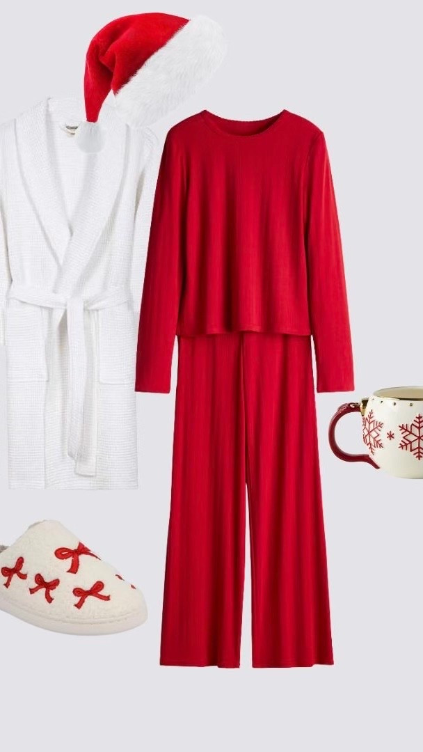 mommy christmas morning outfit 

#LTKHoliday #LTKmomlife #LTKootd