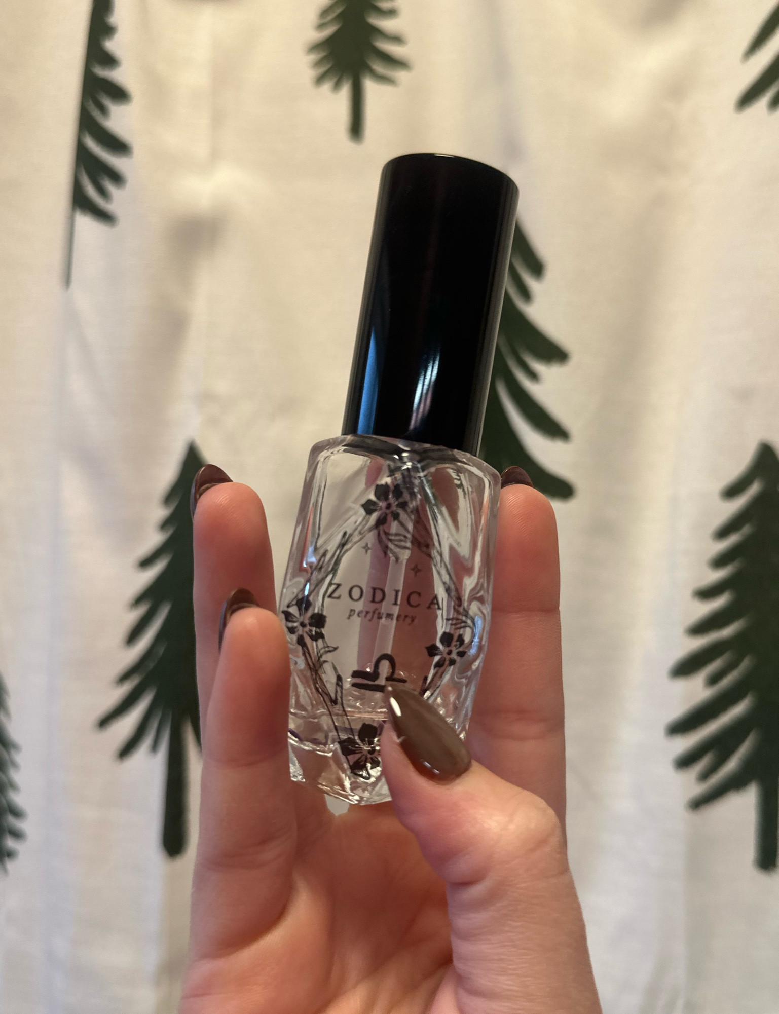 Gift guide!

Gift a special woman in your life a perfume designed around their zodiac sign! My boyfriend absolutely loves this sent on me. It complements me so well and i always get asked what I’m wearing!

#LTKGiftGuide #LTKStyleTip #LTKBeauty