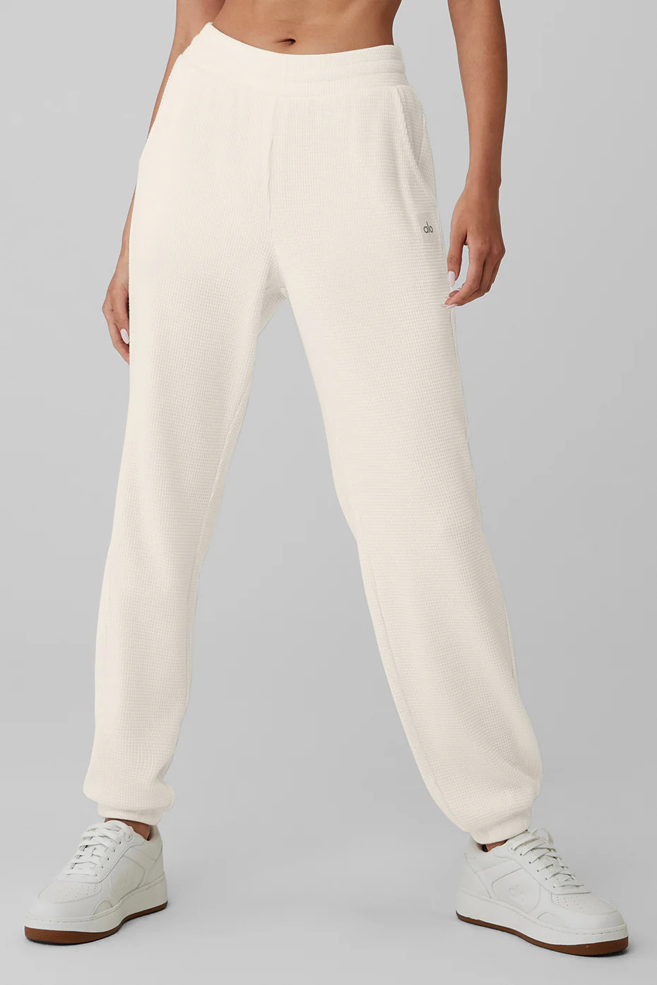Scholar Straight Leg Sweatpant | Alo Yoga (US)