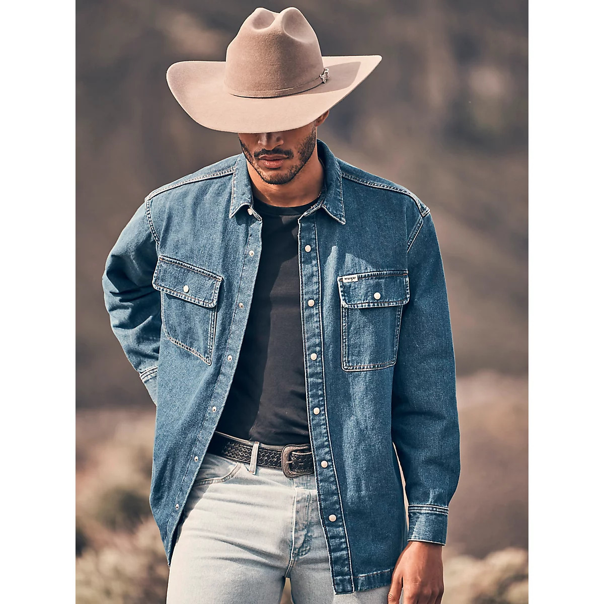 Men's Oversized Denim Shirt in Retro Blue | Wrangler