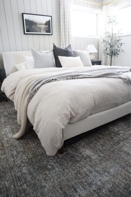 Bedroom decor, linen bedding, throw blankets and pillows, area rug  

#LTKhome #LTKunder100 #LTKunder50