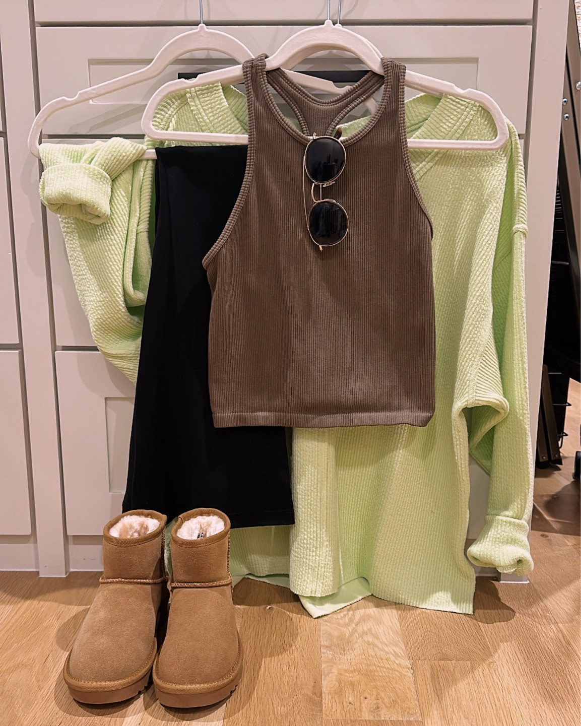 Casual-cuteness! These flare leggings are THE BEST!!!



#LTKshoecrush #LTKstyletip #LTKtravel