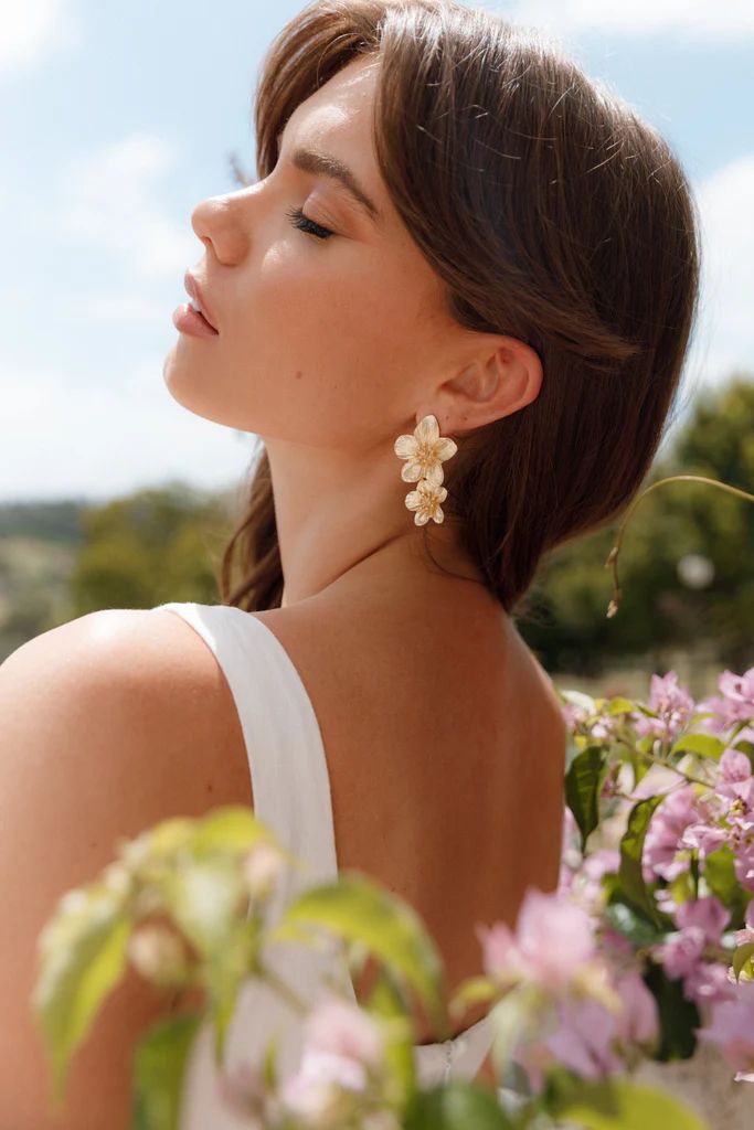 Alexa Flower Earrings - Gold | Petal & Pup (US)