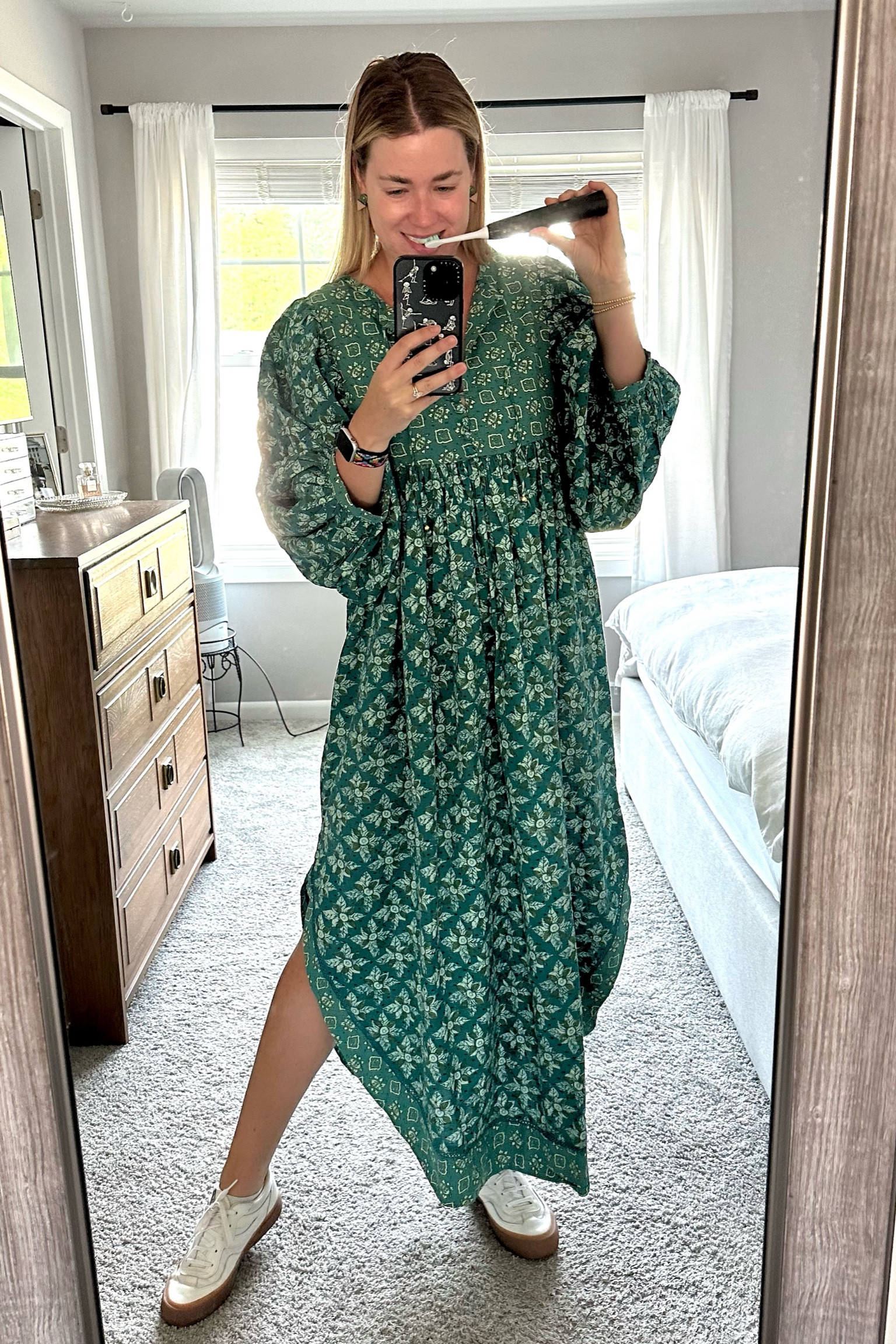 Maxi dress | oversized dress | summer dress | summer outfit | dress and sneakers 

#LTKSeasonal #LTKstyletip #LTKshoecrush