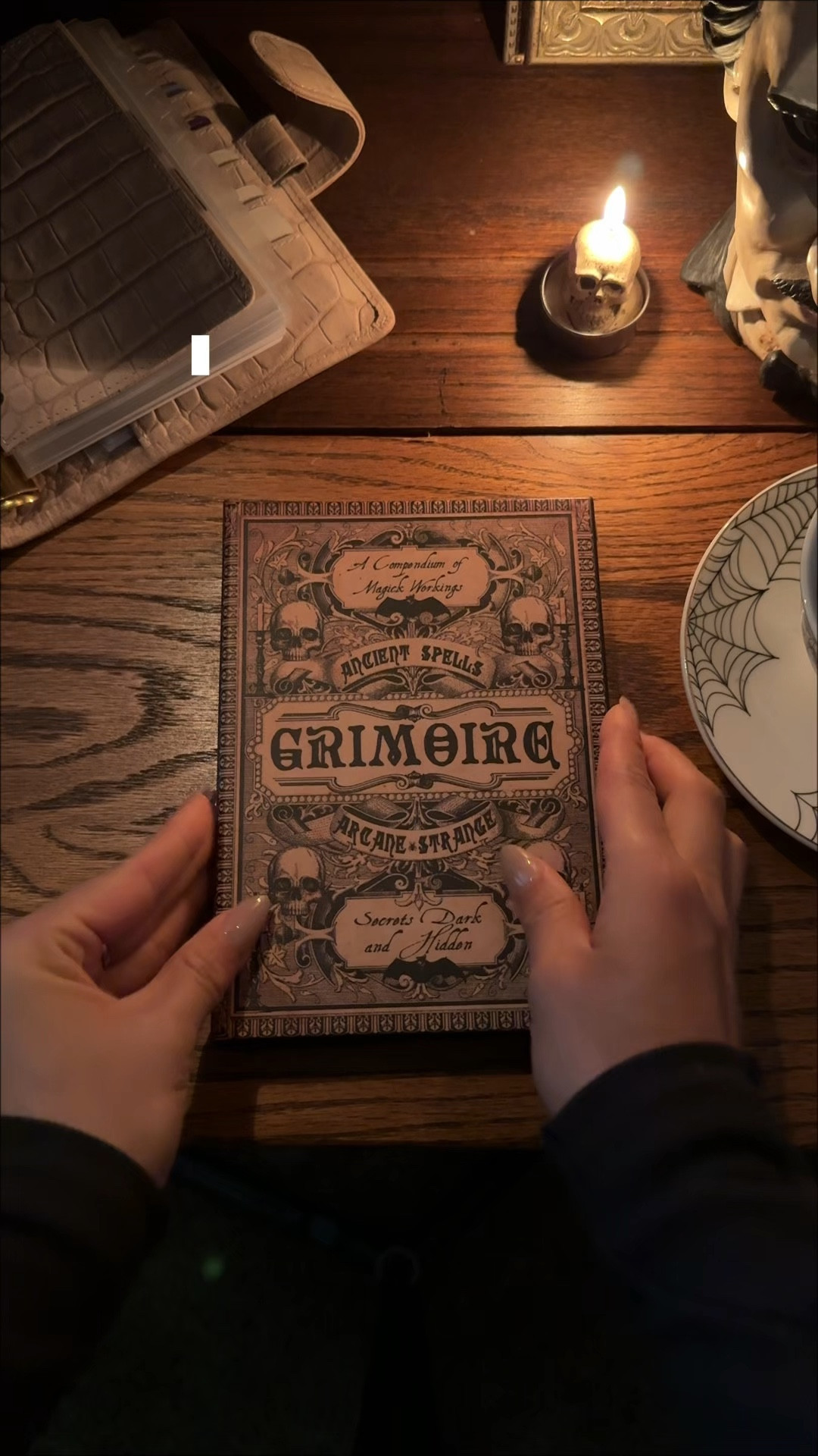 When your Kindle wants to cosplay as a cursed book ✨👻💀
#kindlecover #spookyseason  #spookyaesthetic #darkacademia #spookyaesthetic 

#LTKHoliday #LTKGiftGuide #LTKselfcare