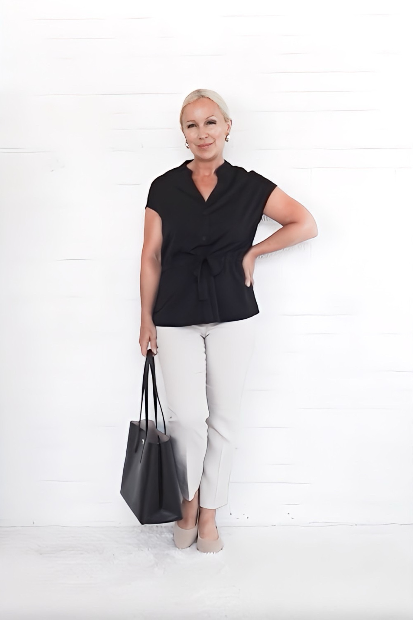 Amazon top to cover the midlife midsection and midlife arms for under $40

#LTKOver40 #LTKFindsUnder50 #LTKWorkwear