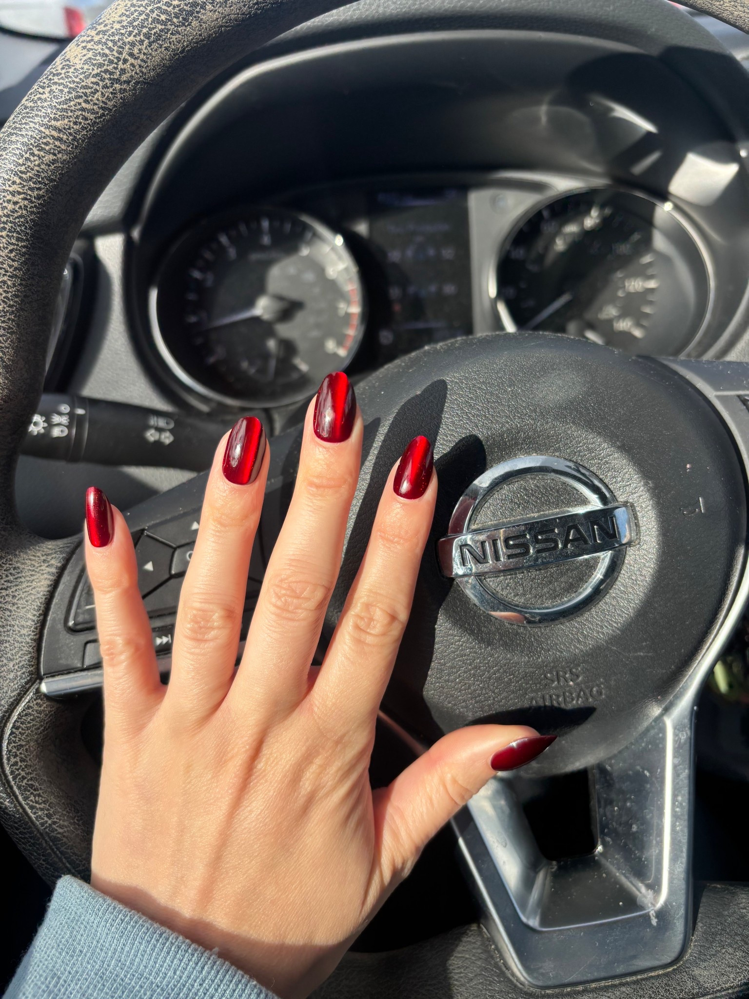 My MOST complimented press-ons 💅🏻 ✨ 

#LTKBeauty #LTKHoliday