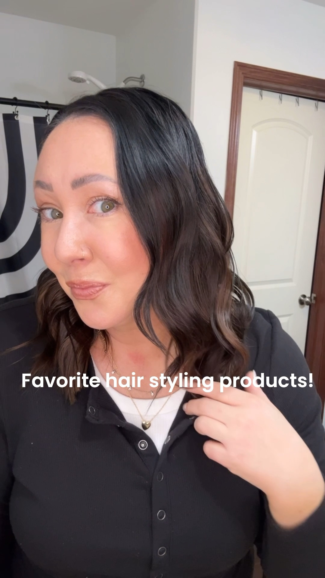 Linking my favorite hair styling products from my fave shampoo and conditioner to my favorite hair tools! 
