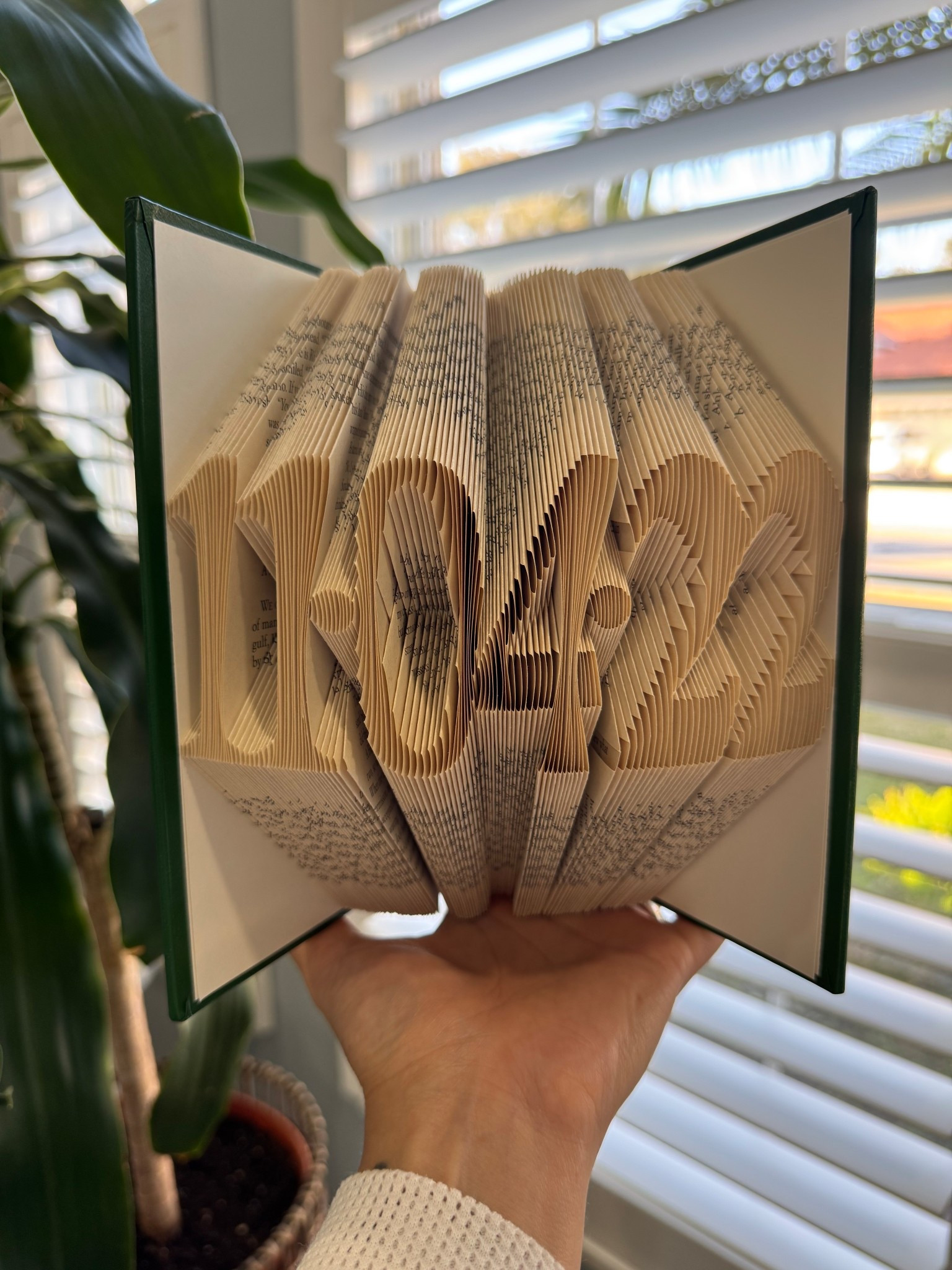 valentine’s day 💕 is around the corner, and i’ve rounded up a few unique gifts for that person who has everything! i’ve purchased every single one of these for my husband for various different celebrations! 

#LTKValentine #LTKSaleAlert #LTKSeasonal