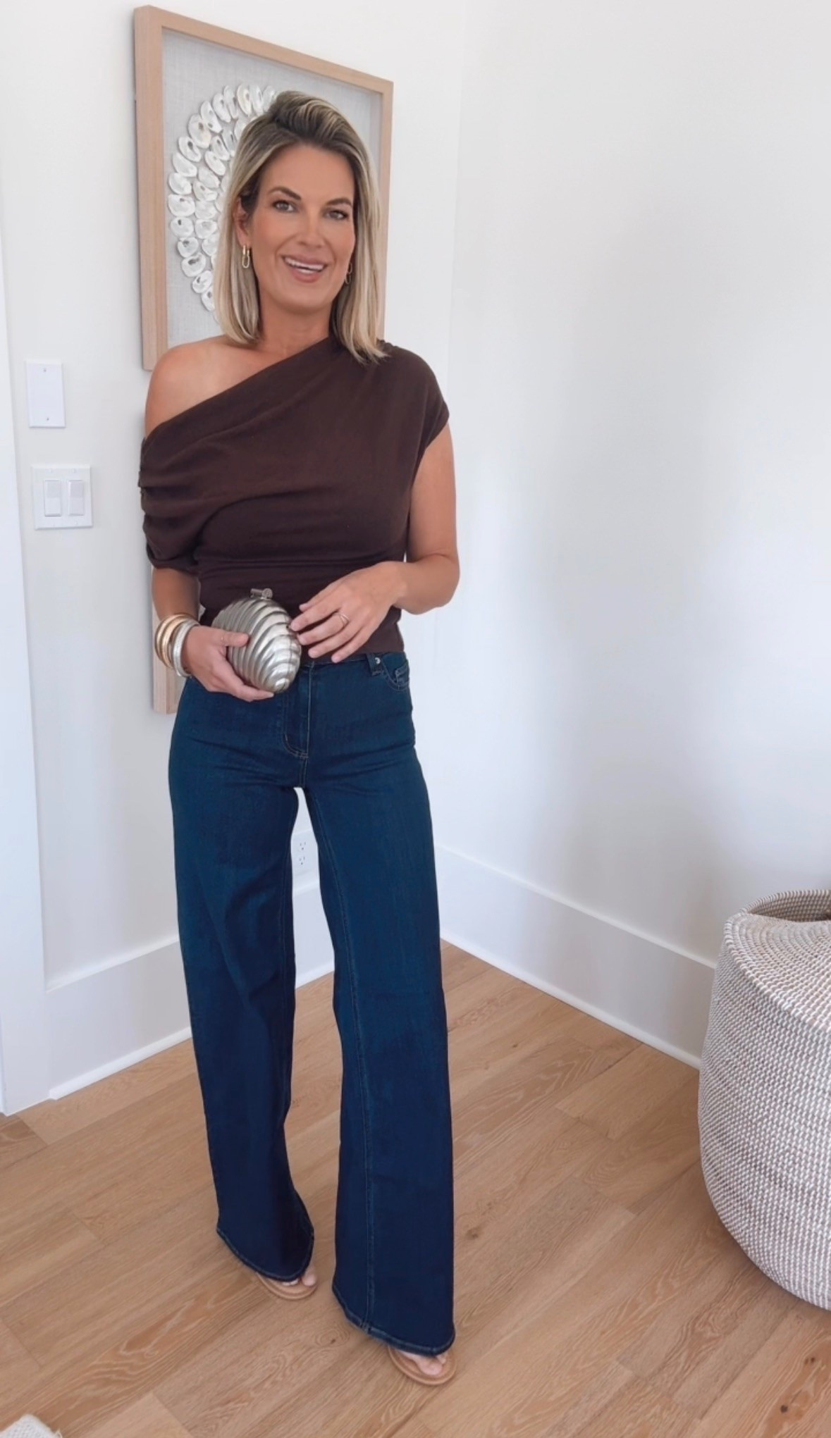 Target jeans that look like the Paige anessa jeans. I am 5’11” in 4 long and small in the top. Date night outfit.