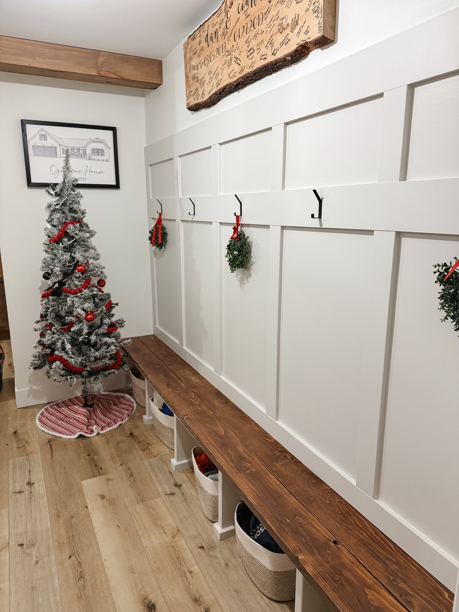 Christmas mudroomm

#LTKHoliday #LTKCyberWeek #LTKHome