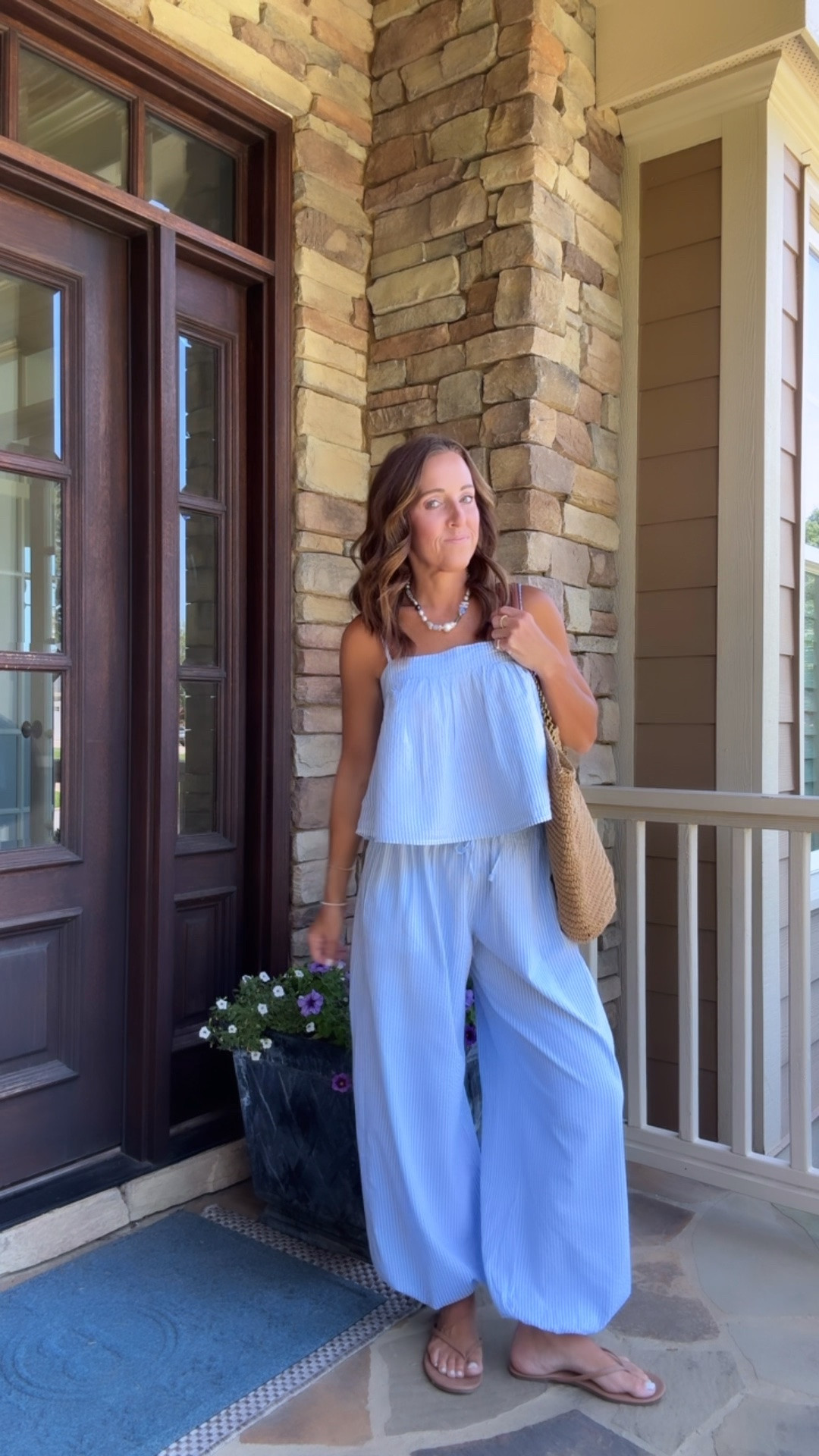 Seersucker stripe matching set. Balloon pants. Summer set. Aerie. 
Both XS

#LTKootd #LTKSeasonal #LTKSaleAlert