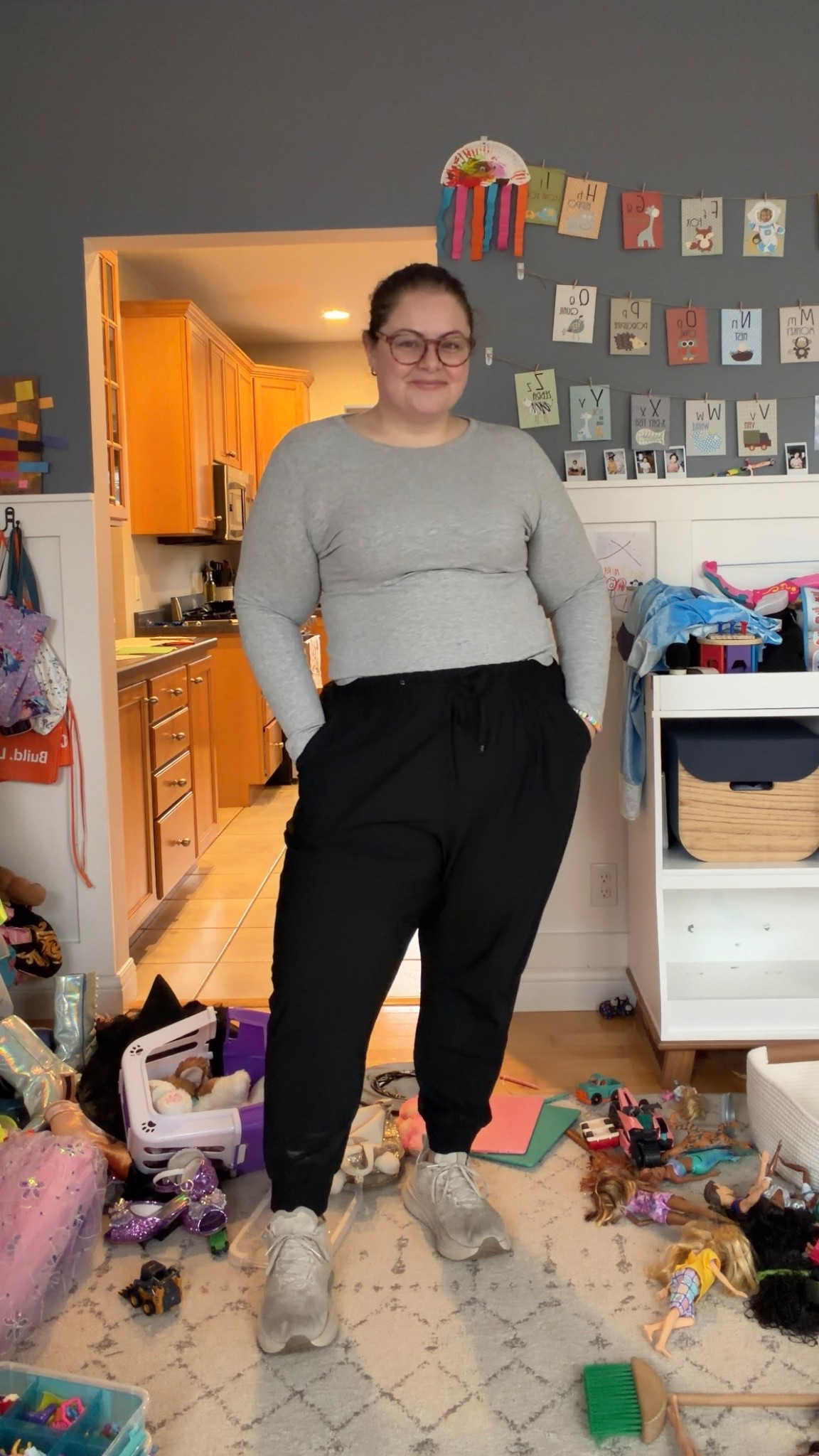 Top and bottom XXL
bust 44  //  waist 42  //  hips 55  //  5’6” 

#LTKPlusSize #LTKootd #LTKmomlife