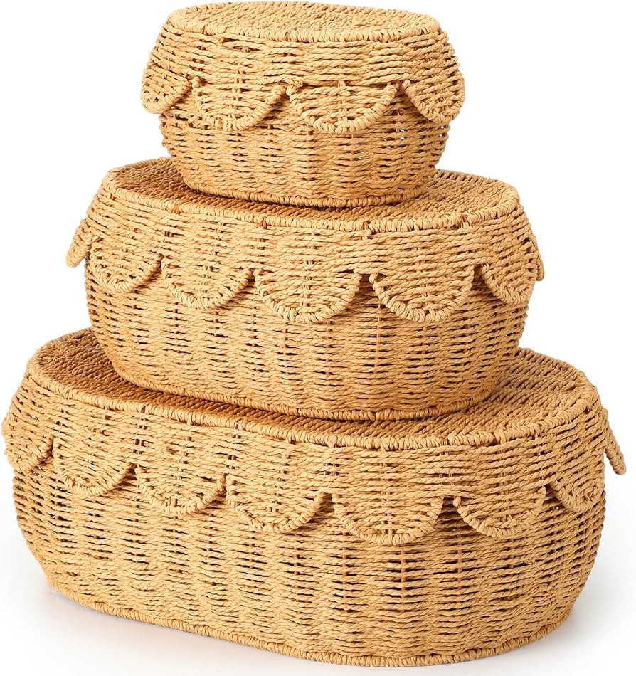 Amazon.com : Cinnvoice Set of 3 Scalloped Baskets with Lids 10/13/14 Inch Hand Woven Storage Wick... | Amazon (US)