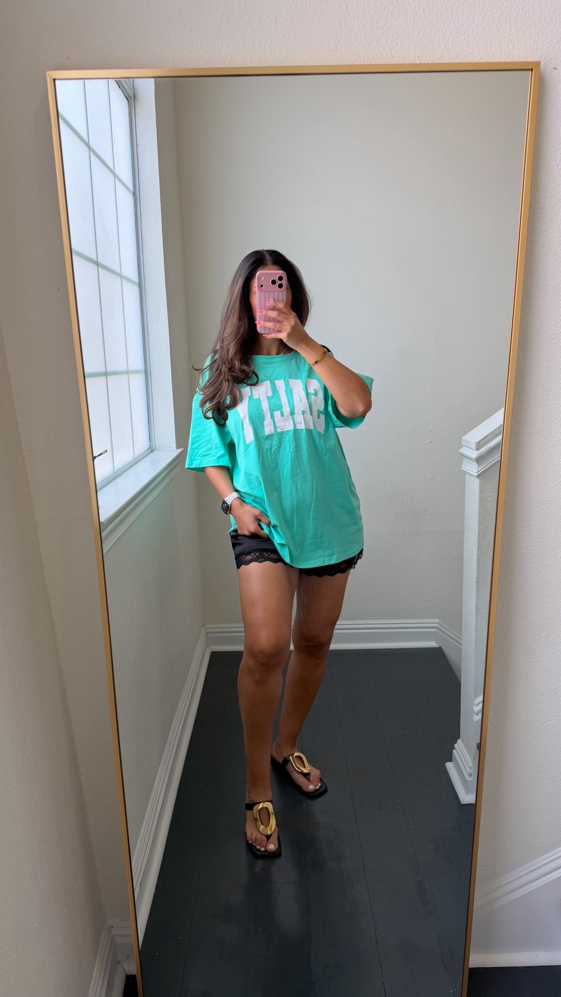 Casual spring look for the day 

#LTKootd #LTKSeasonal #LTKMidsize