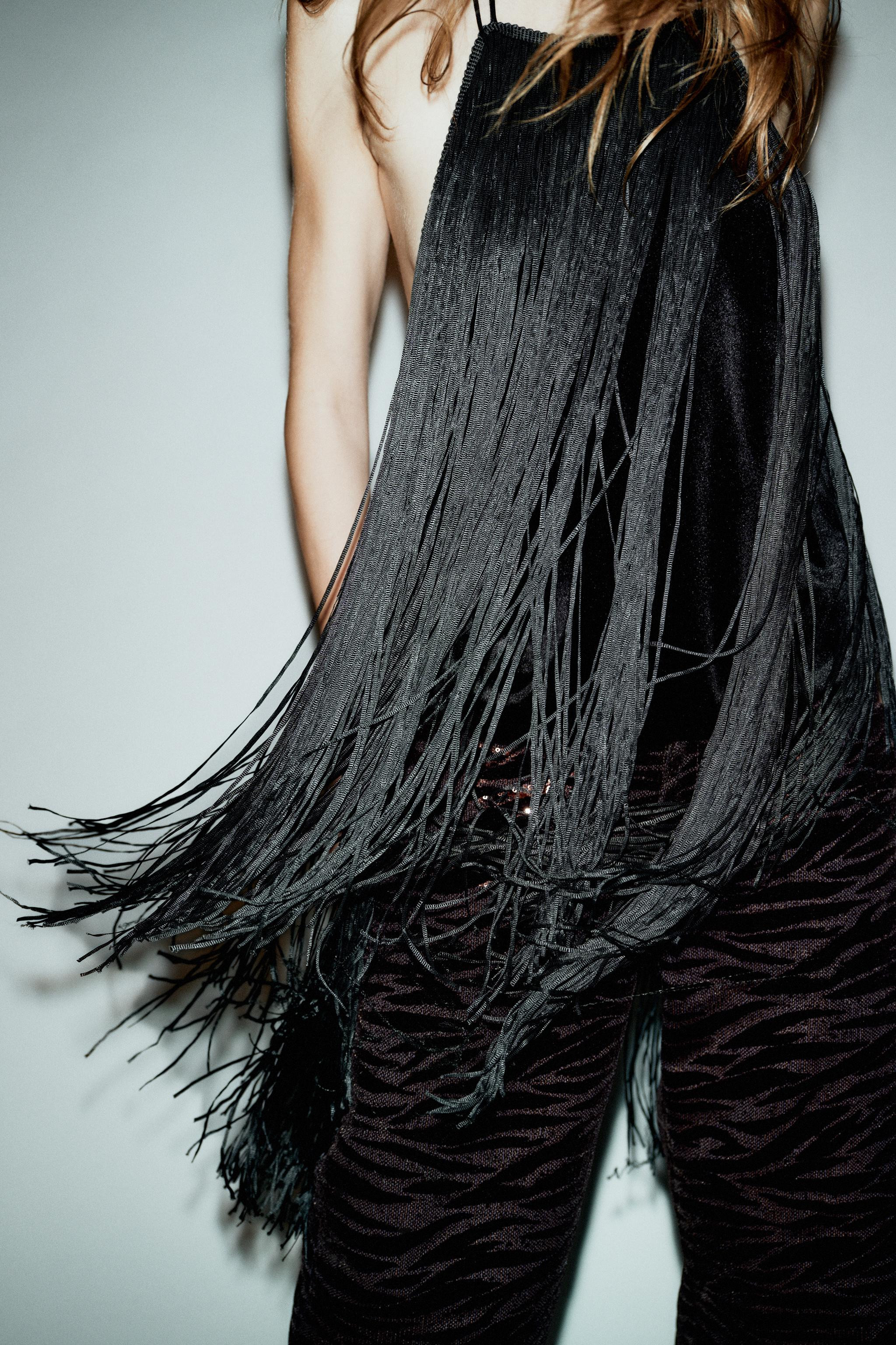 FRINGED VELVET HALTER TOP | Zara US