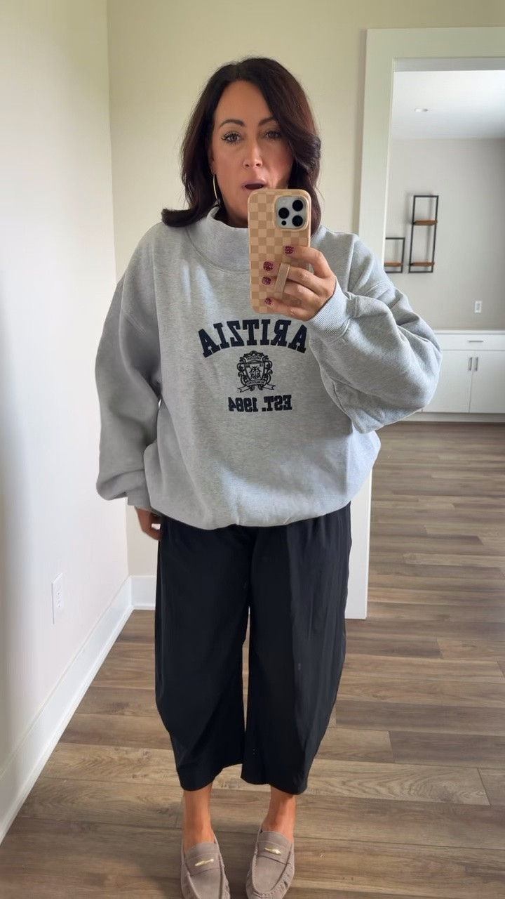 @Aritzia haul!! This is so comfortable and cute - 20/10!

#LTKootd #LTKSeasonal #LTKdayinmylife