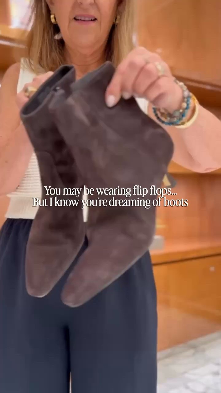 It may be 90° outside, but the best boots won't wait until fall. 🤎

The Nordstrom Anniversary Sale is the time to invest in boots you'll wear all season long because the best styles and sizes tend to disappear fast.

my favorite boots from the Nordstrom Anniversary Sale, plus the pairs I think are actually worth adding to your closet.

#LTKootd #LTKSaleAlert