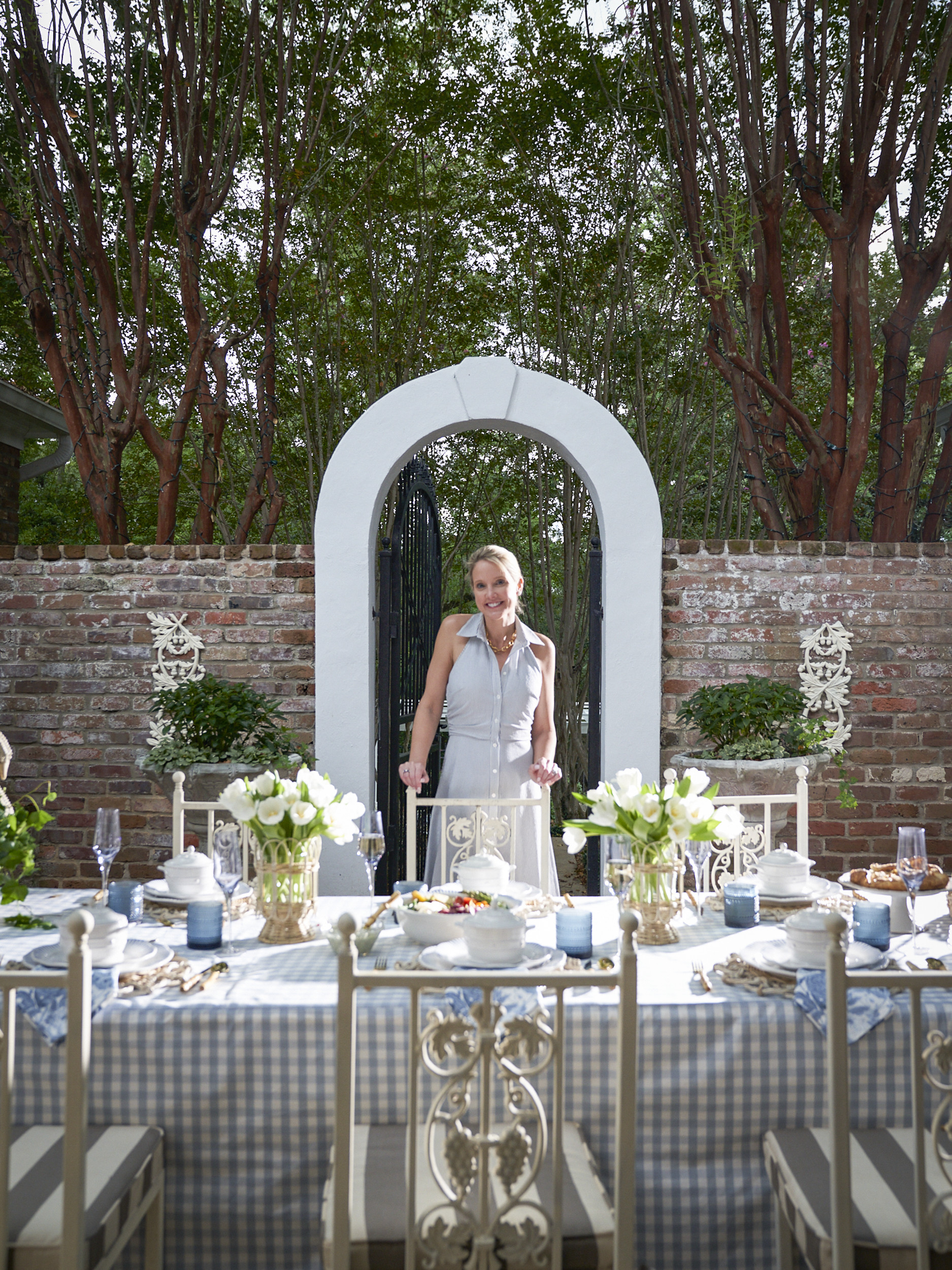 Provincial-inspired brunch 

Tablescapes
Outdoor dining
Summer diningg

#LTKHome #LTKParties #LTKSeasonal