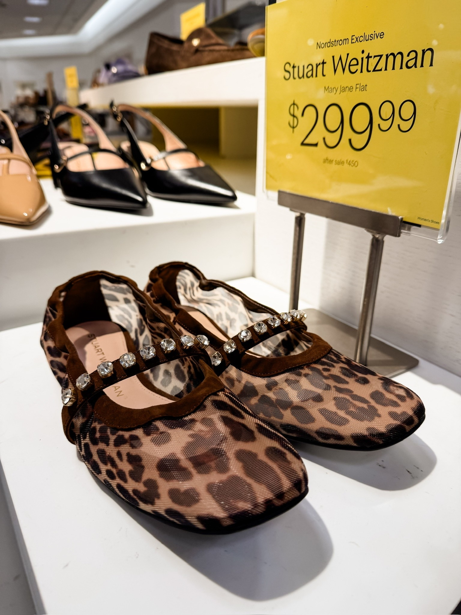 Definitely grabbing these leopard print flats while they’re on sale 😍

Loverly Grey, NSALE, Nordstrom sale, leopard print flats, sale alert

#LTKSaleAlert