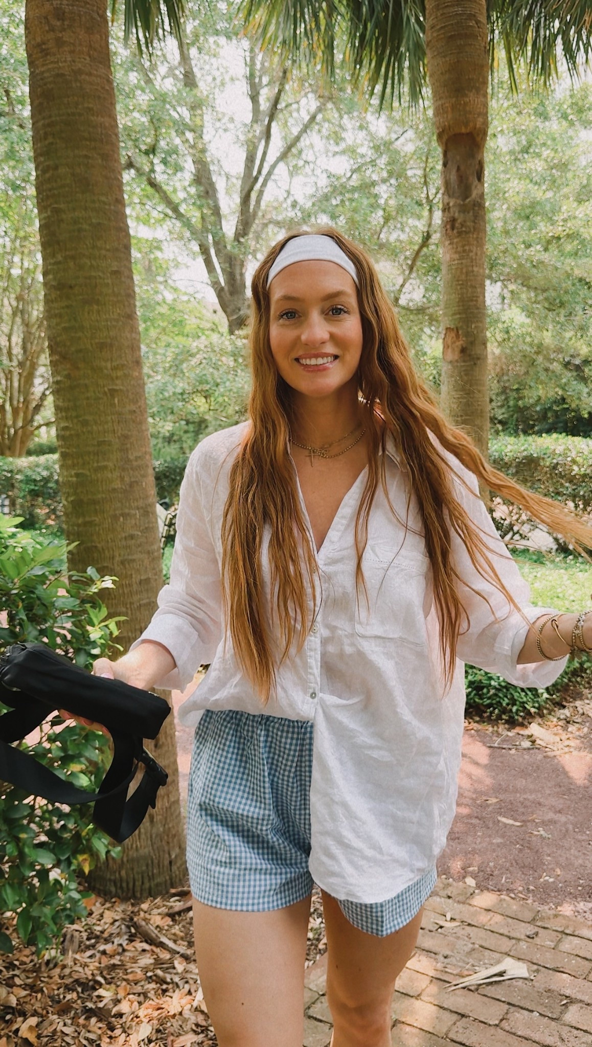 Mom outfit. Toddler mom ootd. Summer outfit. Casual summer mom outfit 

#LTKSummerEdit #LTKStyleTip #LTKFindsUnder50