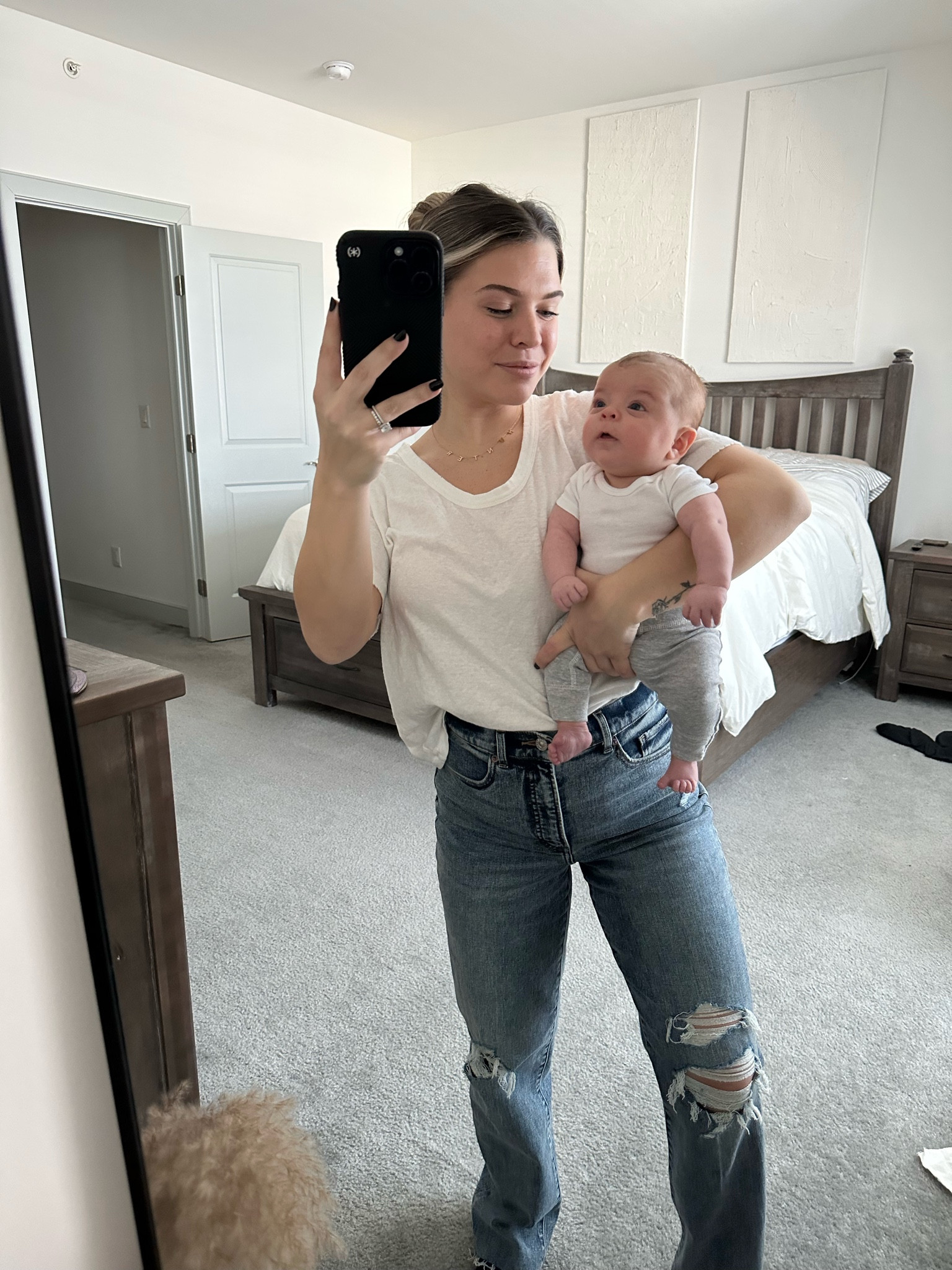 Jeans, mom jeans, ripped jeans