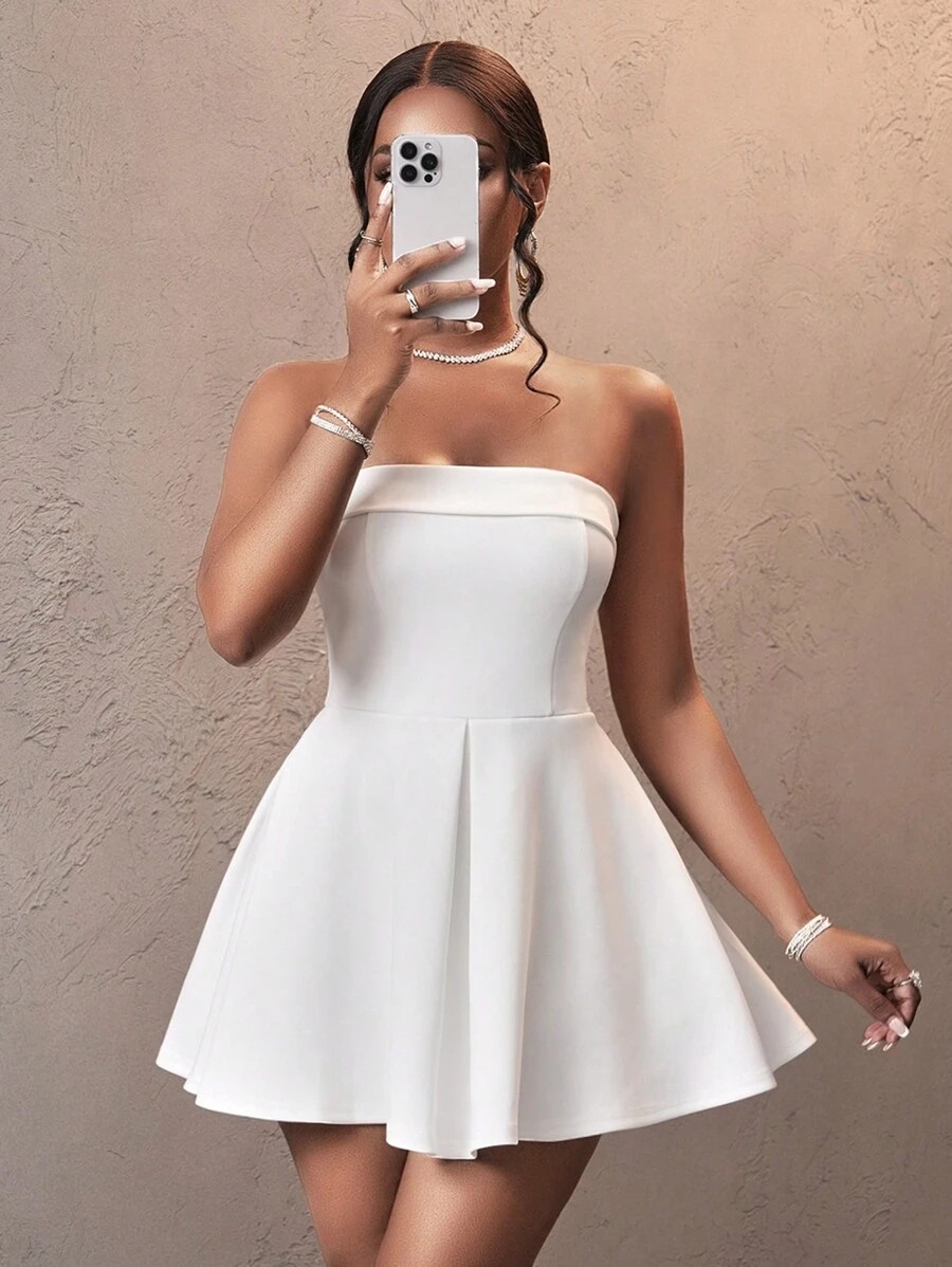 SHEIN Slayr New Elegant Date Tube Top Cuff Design A Swing Umbrella Skirt White Knitted Mini Skirt... | SHEIN