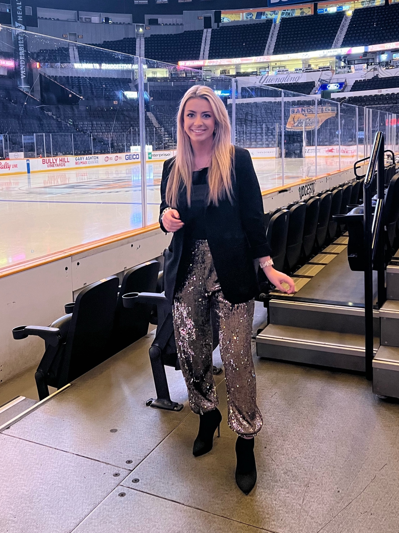 Stylish ✅ 
Feel like sweats ✅
On sale now ✅ 
SPARKLY ✅ 

I have gotten so many compliments on these sequin joggers from Express; they are so comfy and perfect for the holidays! AND they are currently 50% off for Black Friday 👀 

#LTKCyberWeek #LTKHoliday #LTKsalealert