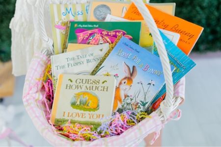 Sweet spring and Easter books for children 

#LTKkids #LTKfindsunder100 #LTKfindsunder50
