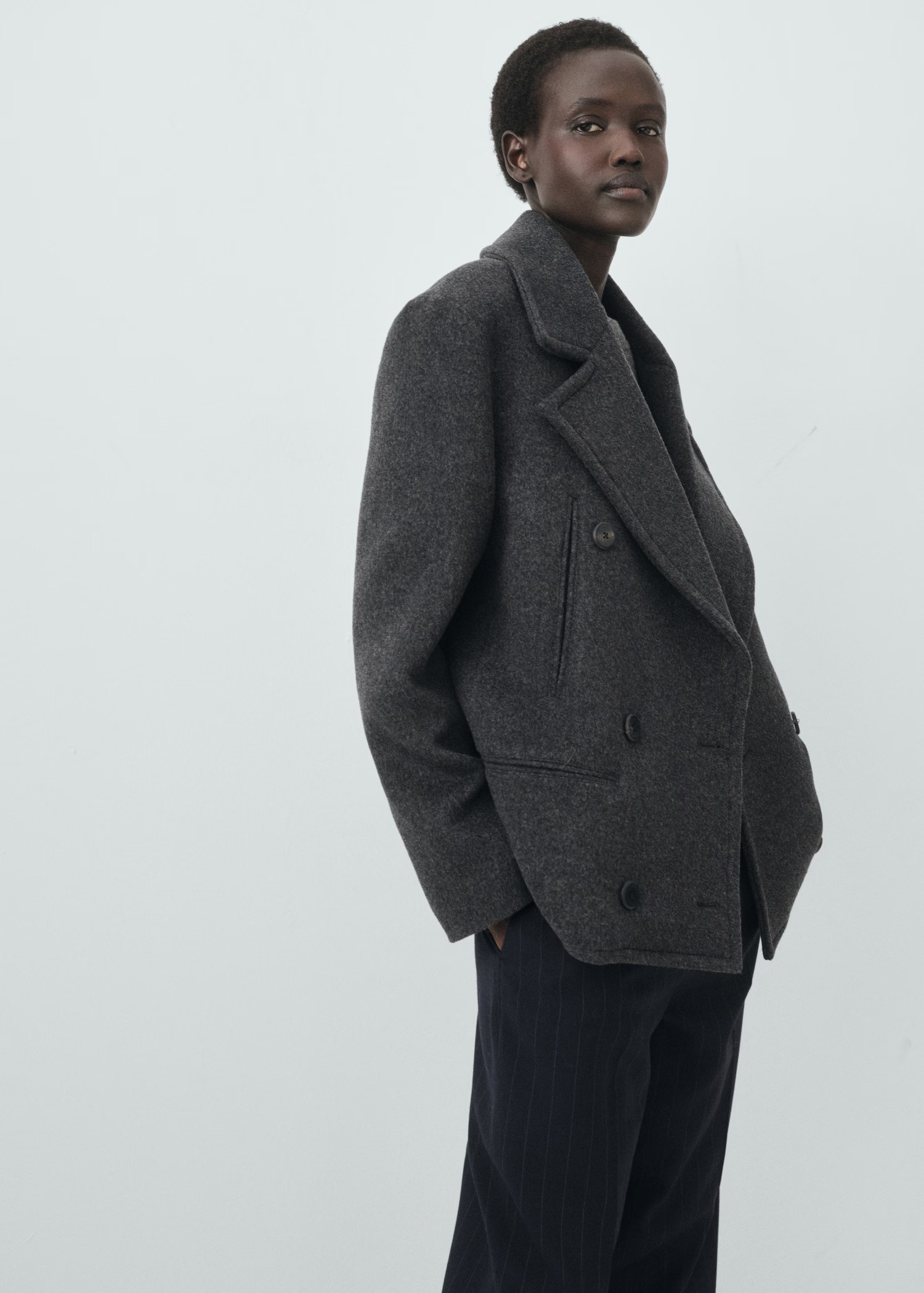 Zweireihiger Mantel aus Woll-Mix | Mango EU