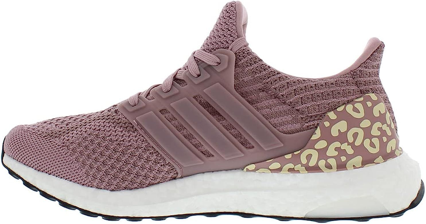 adidas Ultraboost 5.0 DNA Shoes Women's | Amazon (US)