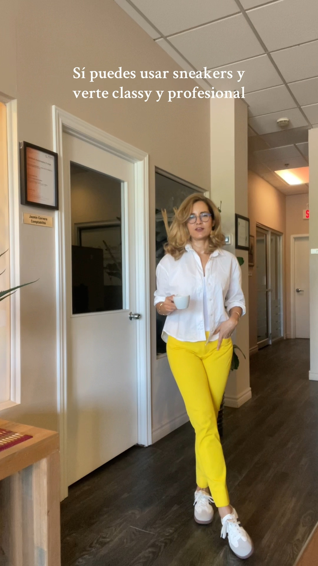 Looks de oficina con sneakers 

#LTKautumn #LTKcanada #LTKworkwear
