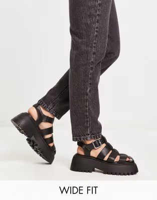 ASOS DESIGN Wide Fit Mermaid chunky fisherman shoes in black | ASOS (Global)